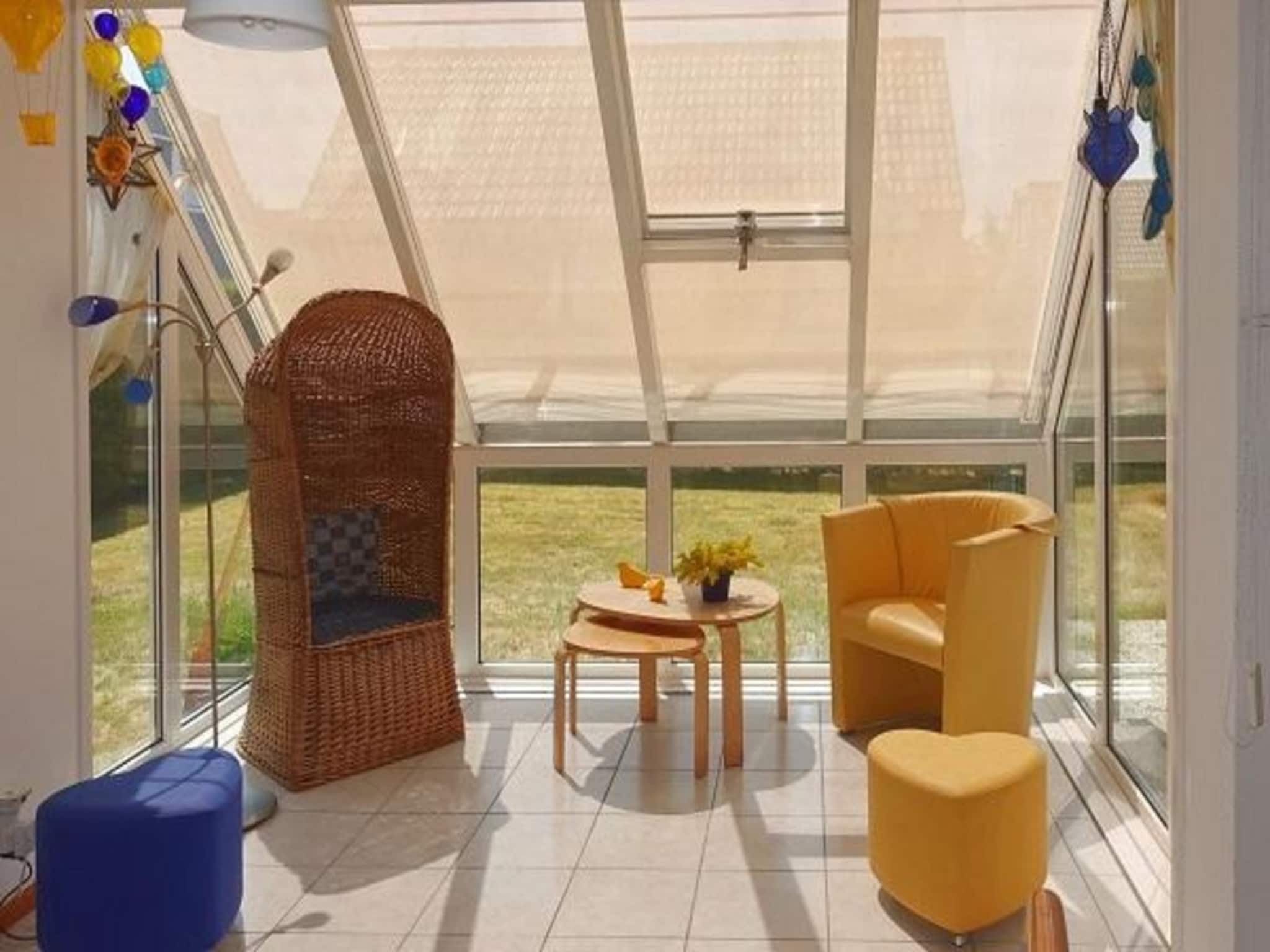 De woonkamer van Bohemien 38 in Sint Maartenszee