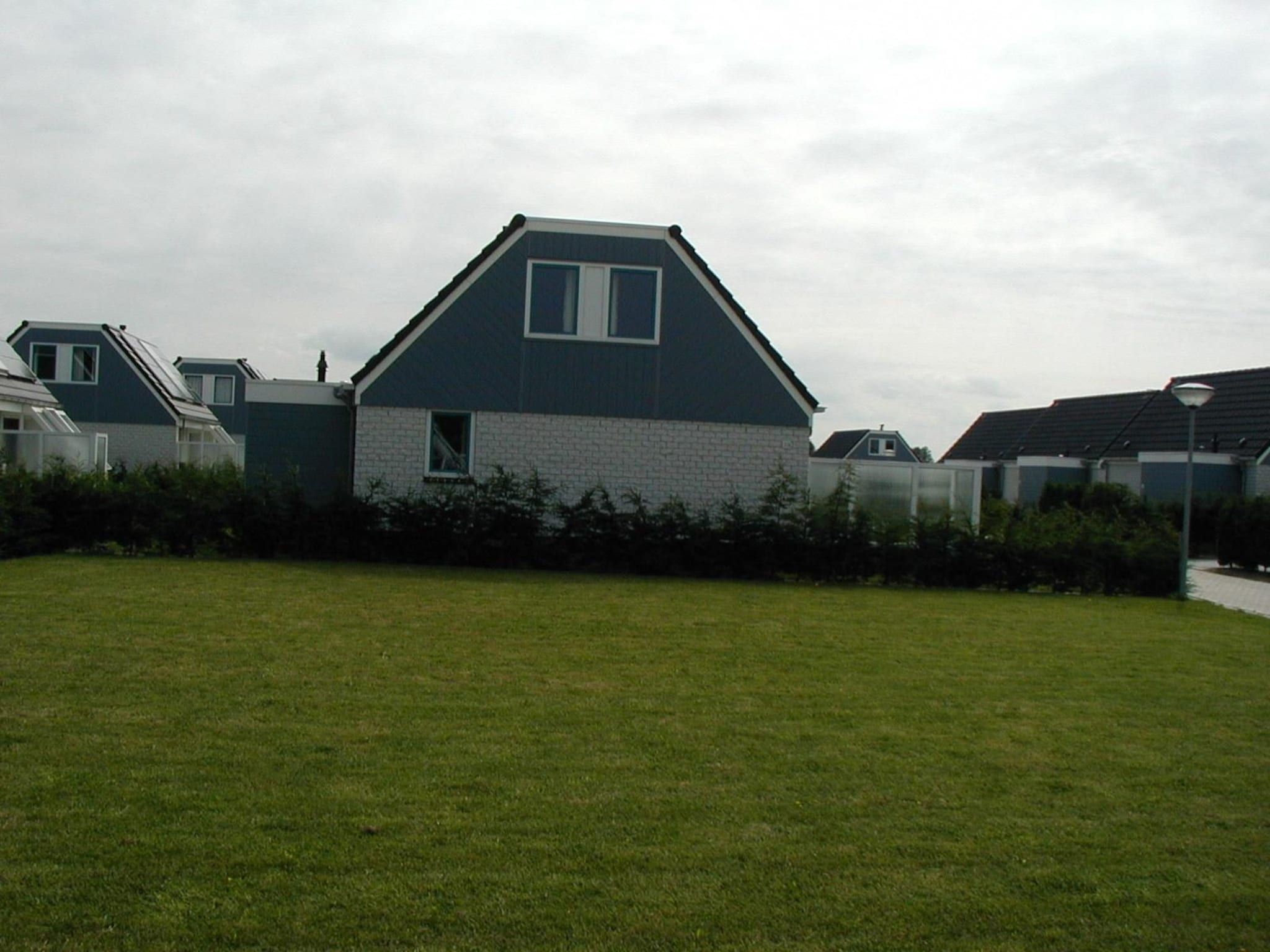 De buitenkant van Bohemien 39 in Sint Maartenszee