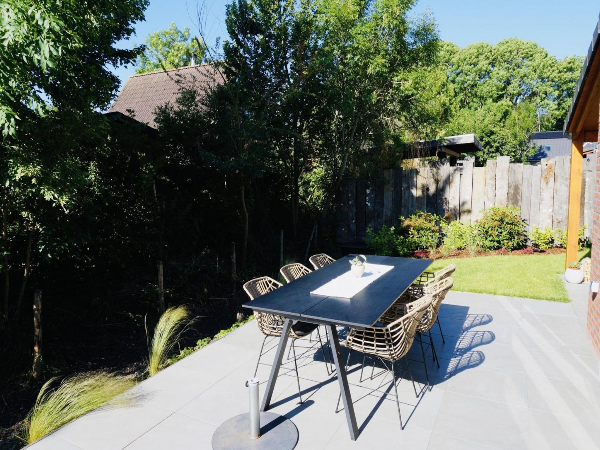 De tuin van De Wielen 73 in Sint Maarten