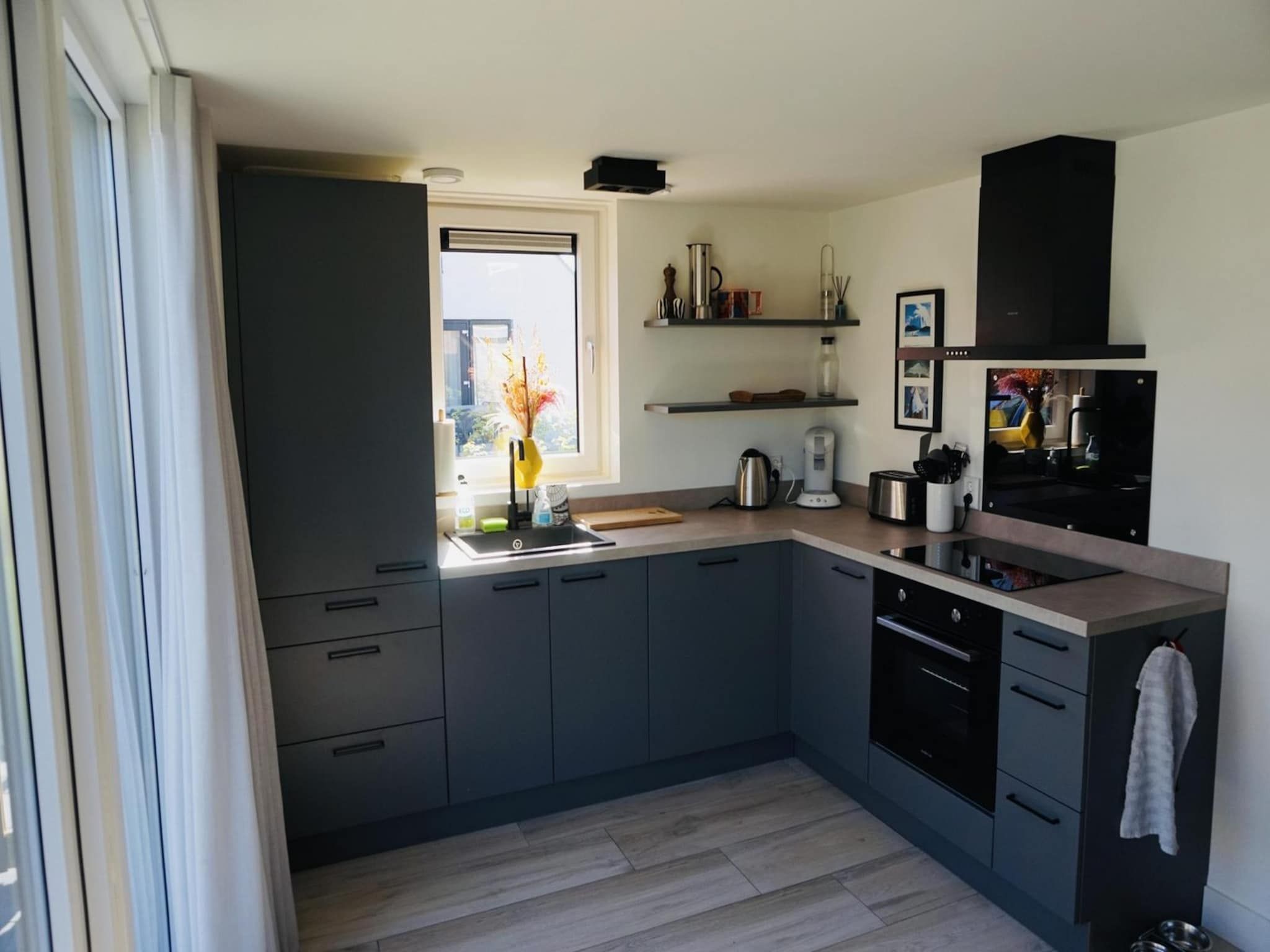 De keuken van De Wielen 73 in Sint Maarten