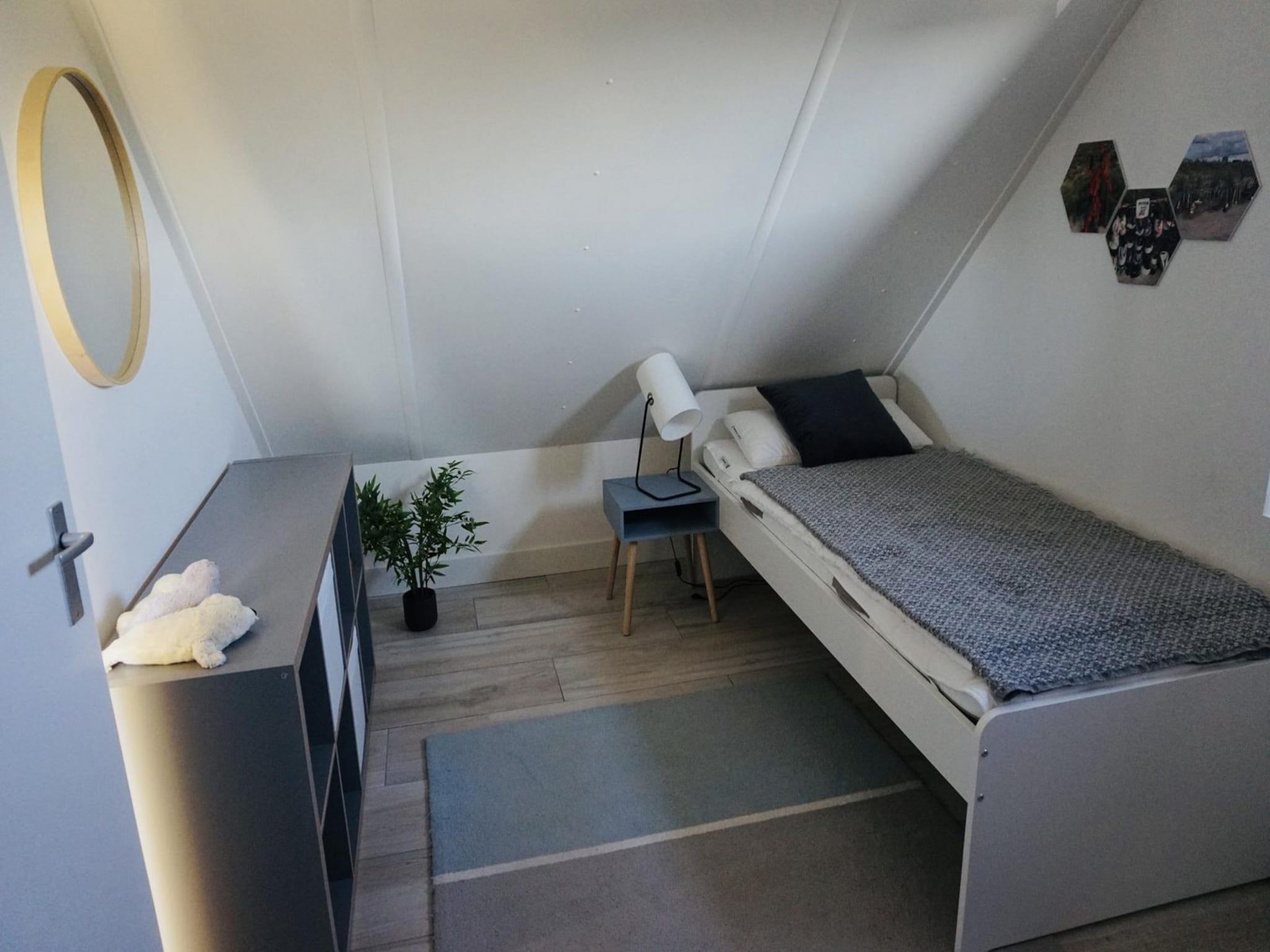 Een slaapkamer van De Wielen 73 in Sint Maarten