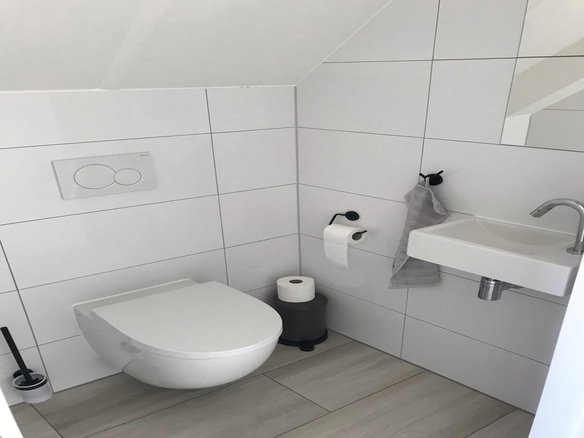De badkamer van De Wielen 73 in Sint Maarten