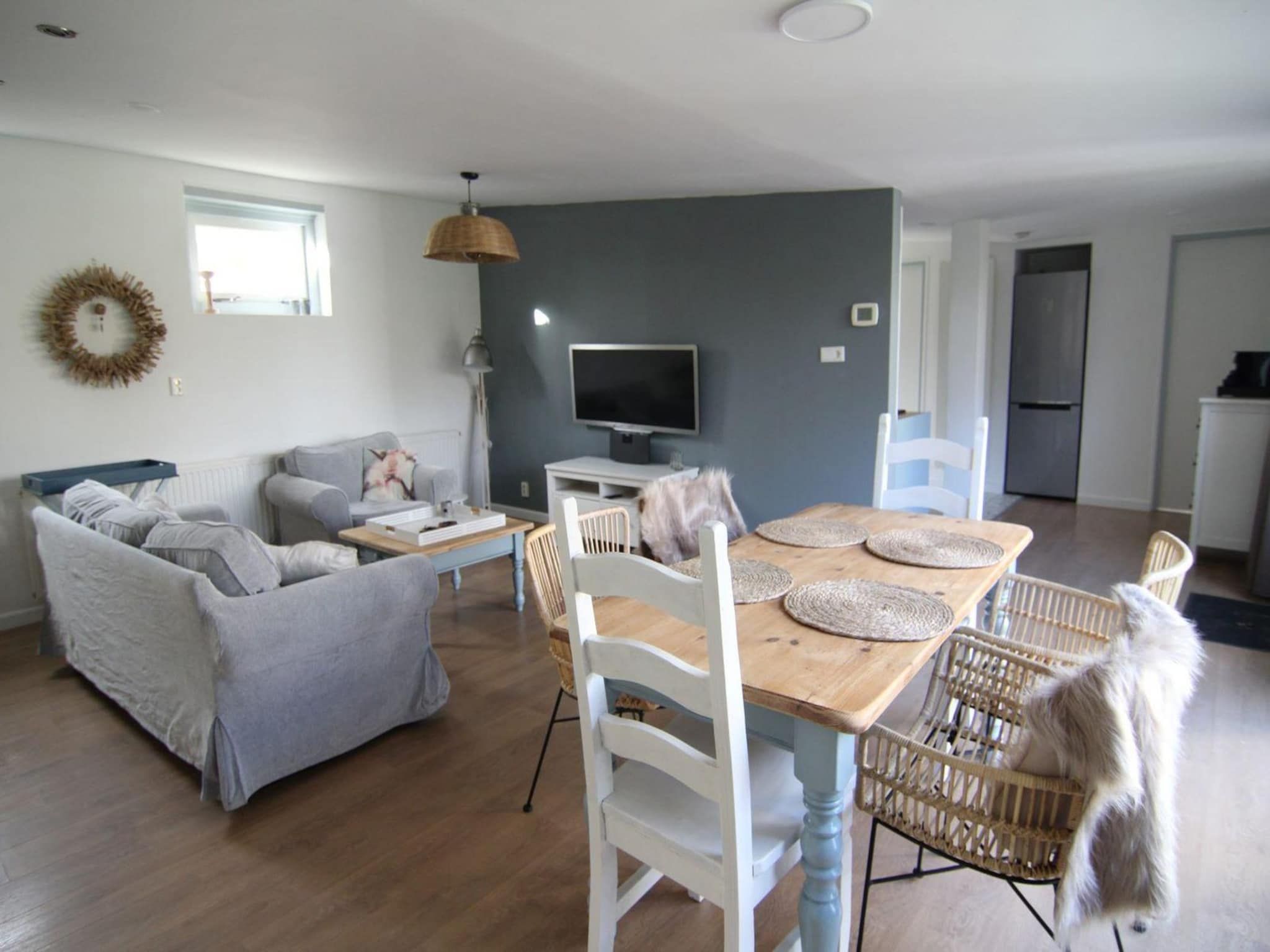 De woonkamer van Duinland 248 in Sint Maartenszee