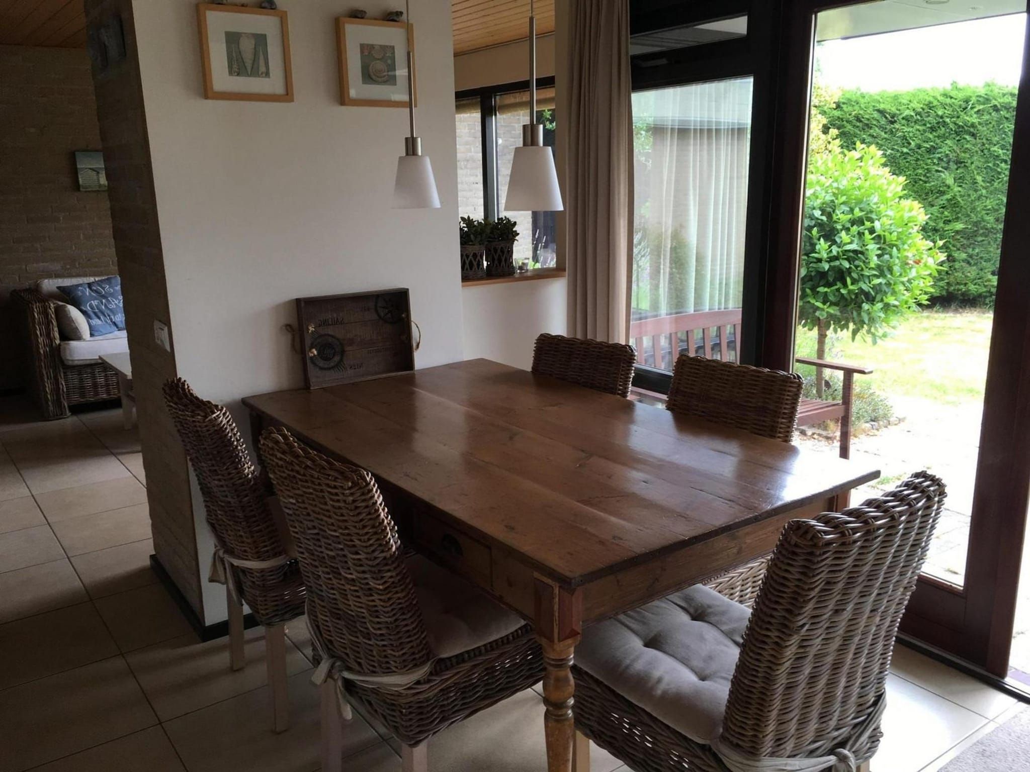 De eetkamer van De Schelp 07 in Sint Maartenszee