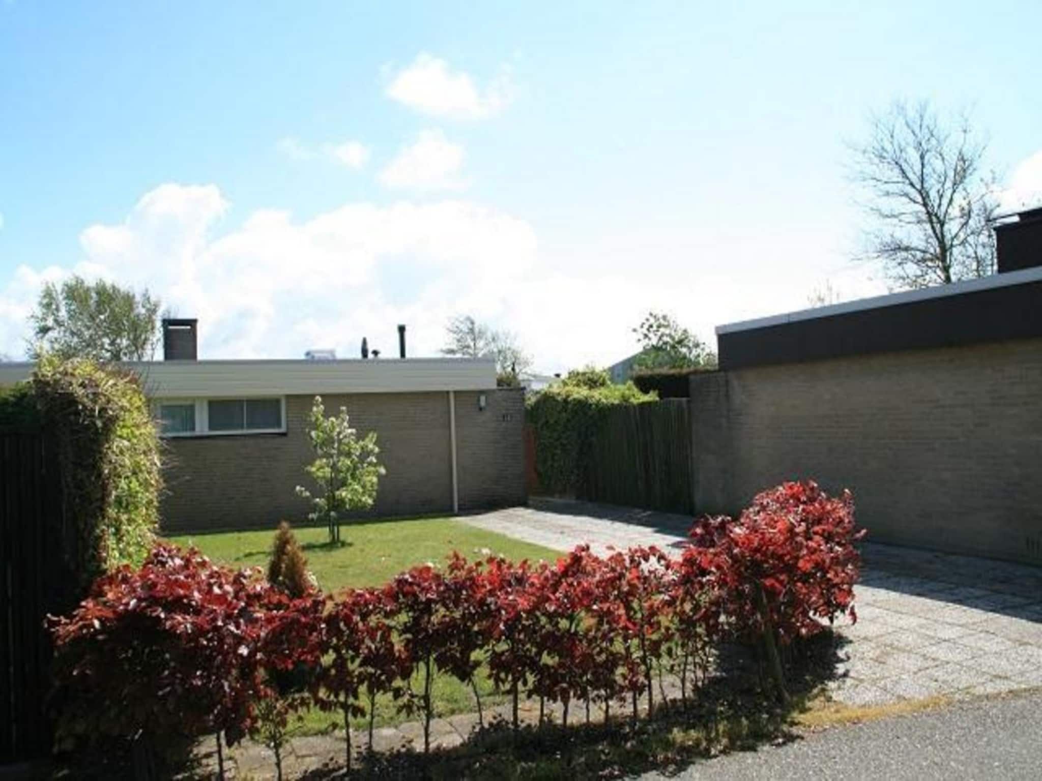 De tuin van De Schelp 14 in Sint Maartenszee