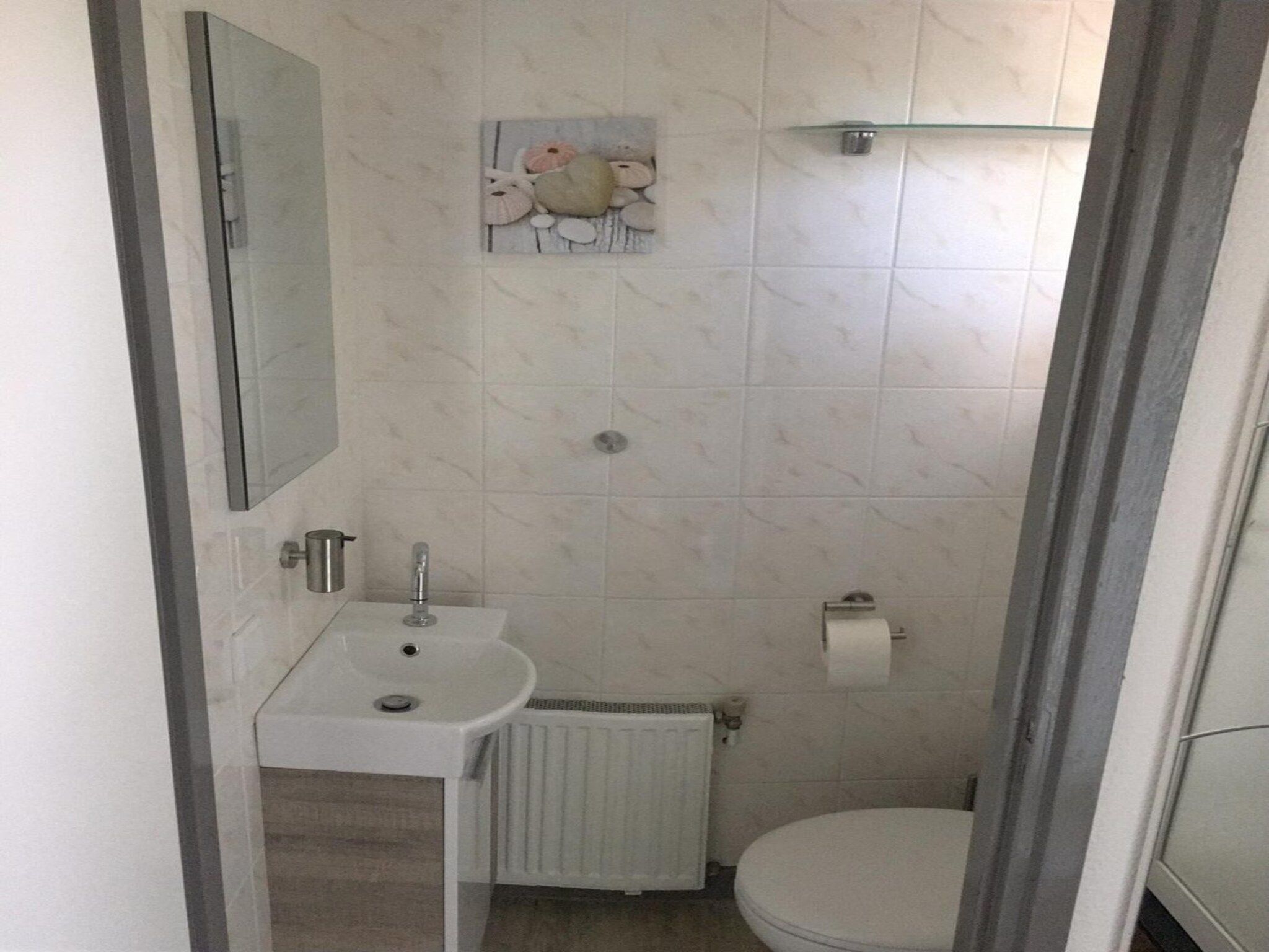 De badkamer van De Schelp 24 in Sint Maartenszee