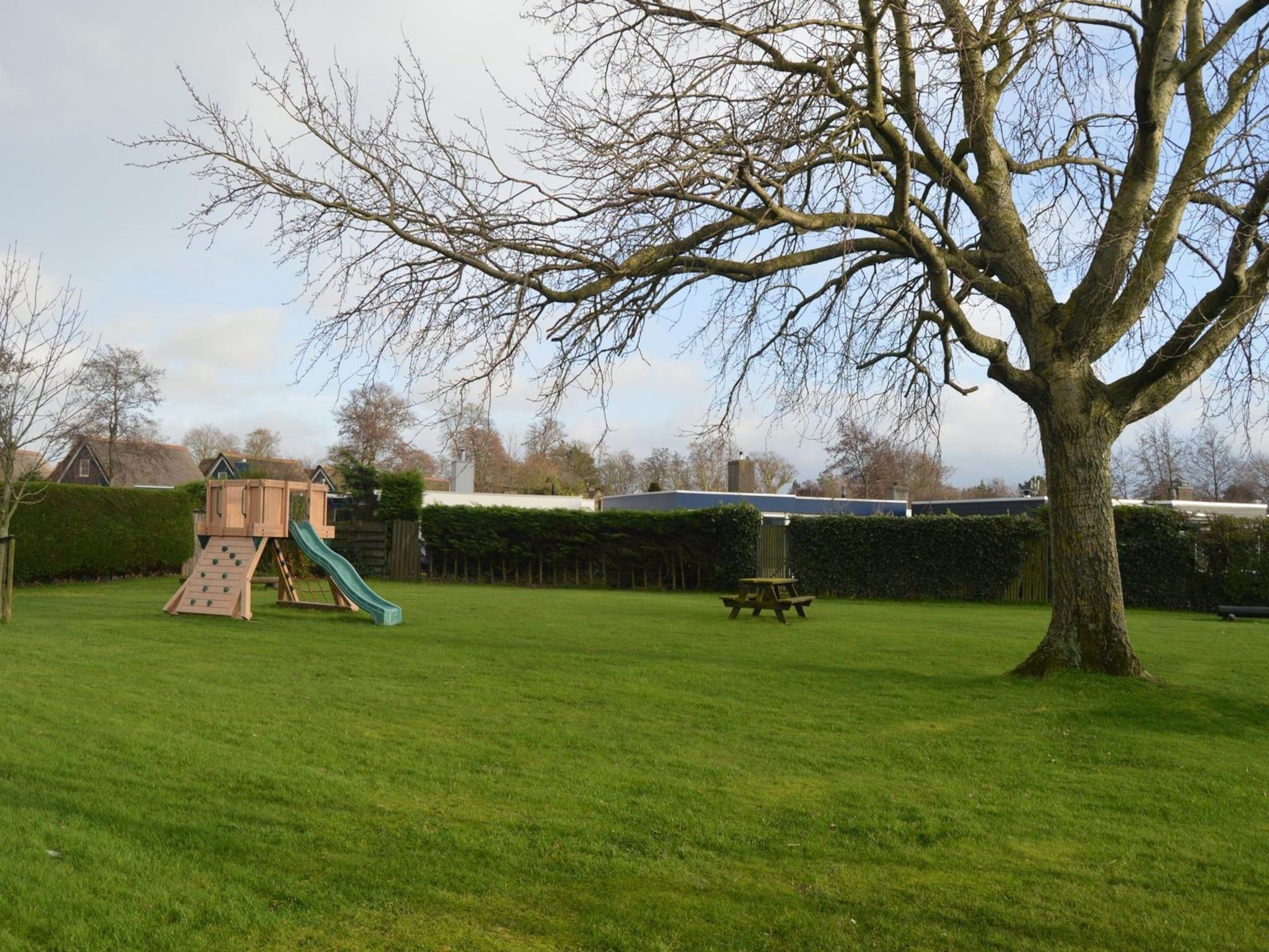 De tuin van De Schelp 26 in Sint Maartenszee