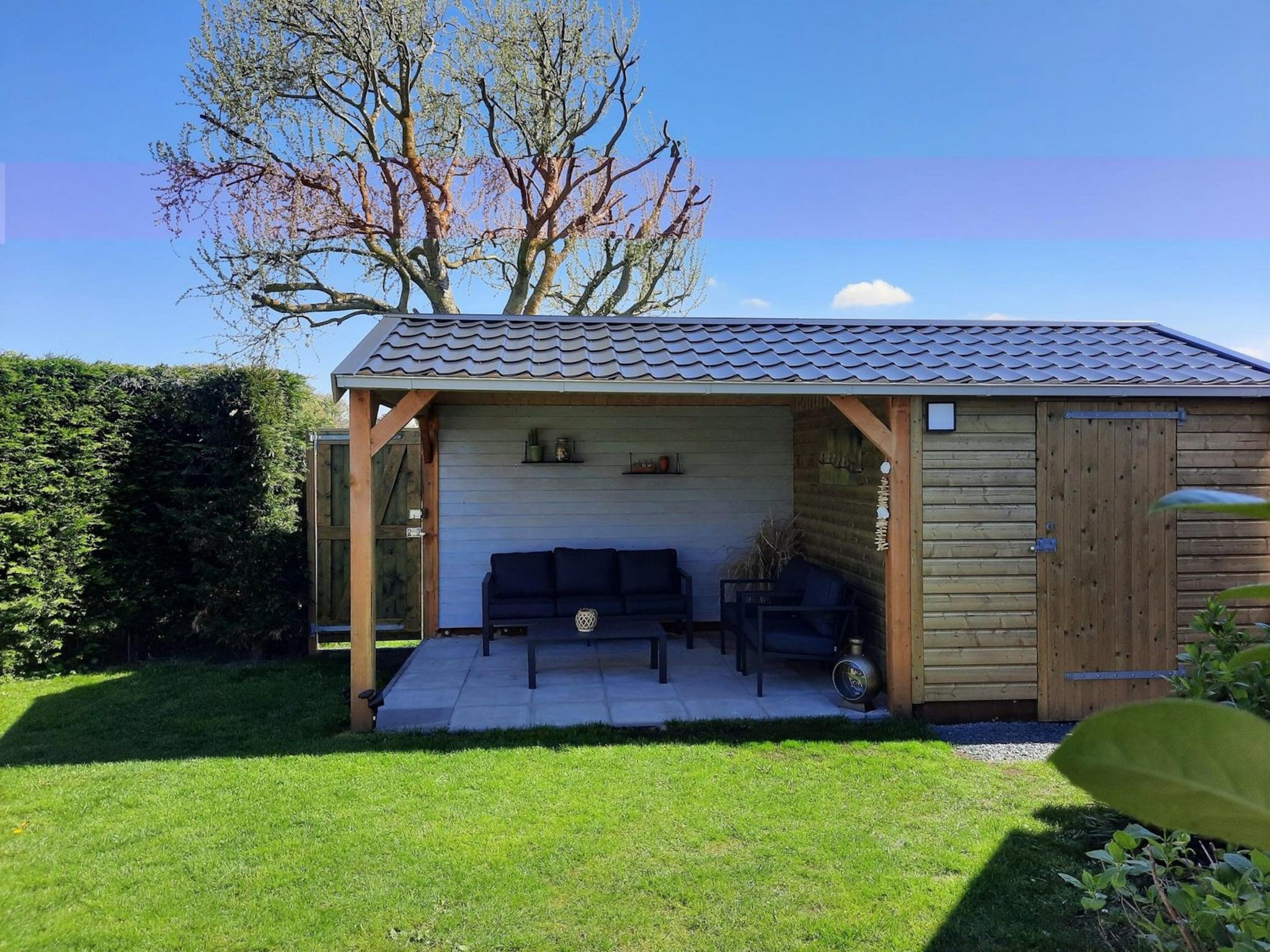 De tuin van De Schelp 26 in Sint Maartenszee