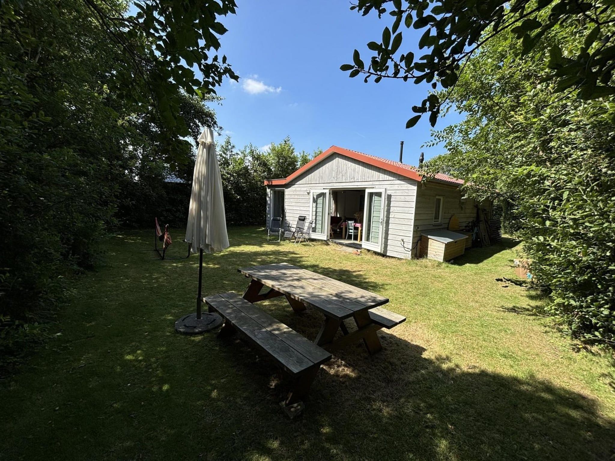 De tuin van Eb en Vloed 45 in Sint Maartenszee