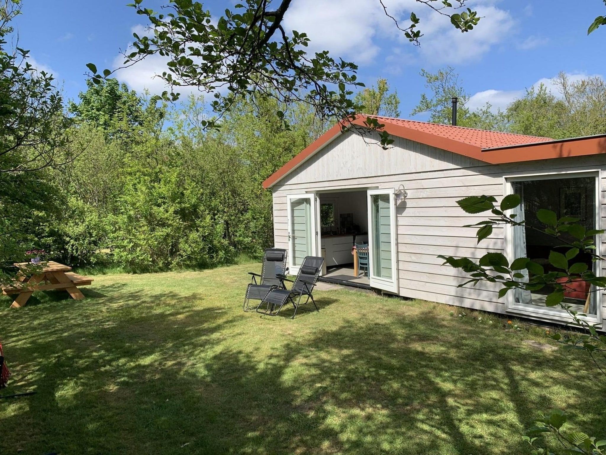 De buitenkant van Eb en Vloed 45 in Sint Maartenszee