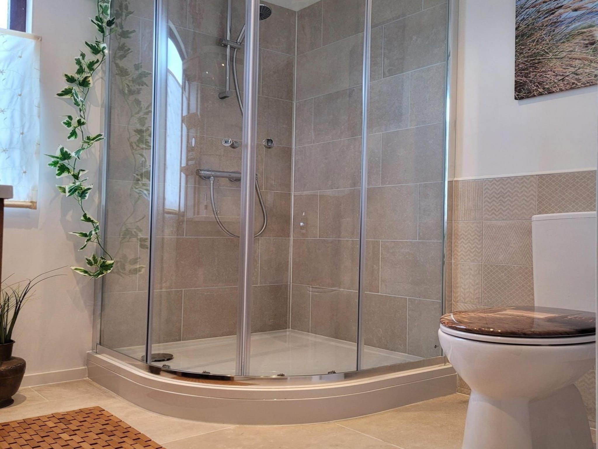 De badkamer van Eb en Vloed 53 in Sint Maartenszee