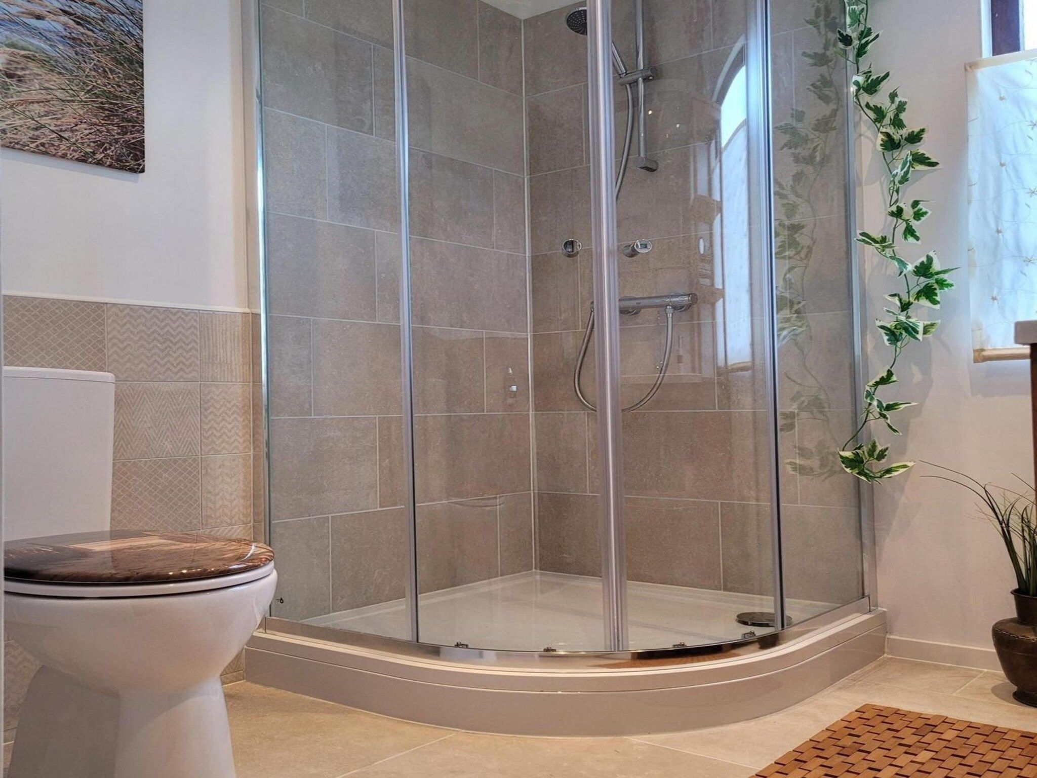 De badkamer van Eb en Vloed 53 in Sint Maartenszee