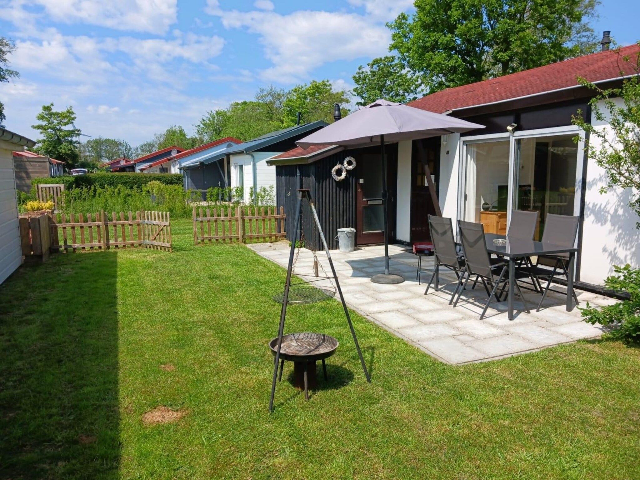 De tuin van Eb en Vloed 55 in Sint Maartenszee