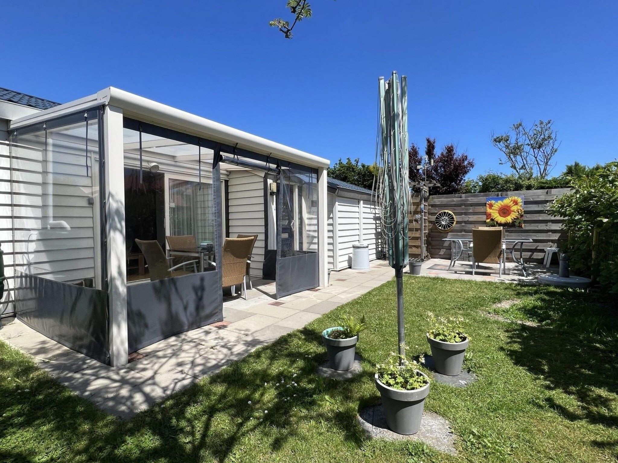 De buitenkant van Eb en Vloed 58 in Sint Maartenszee