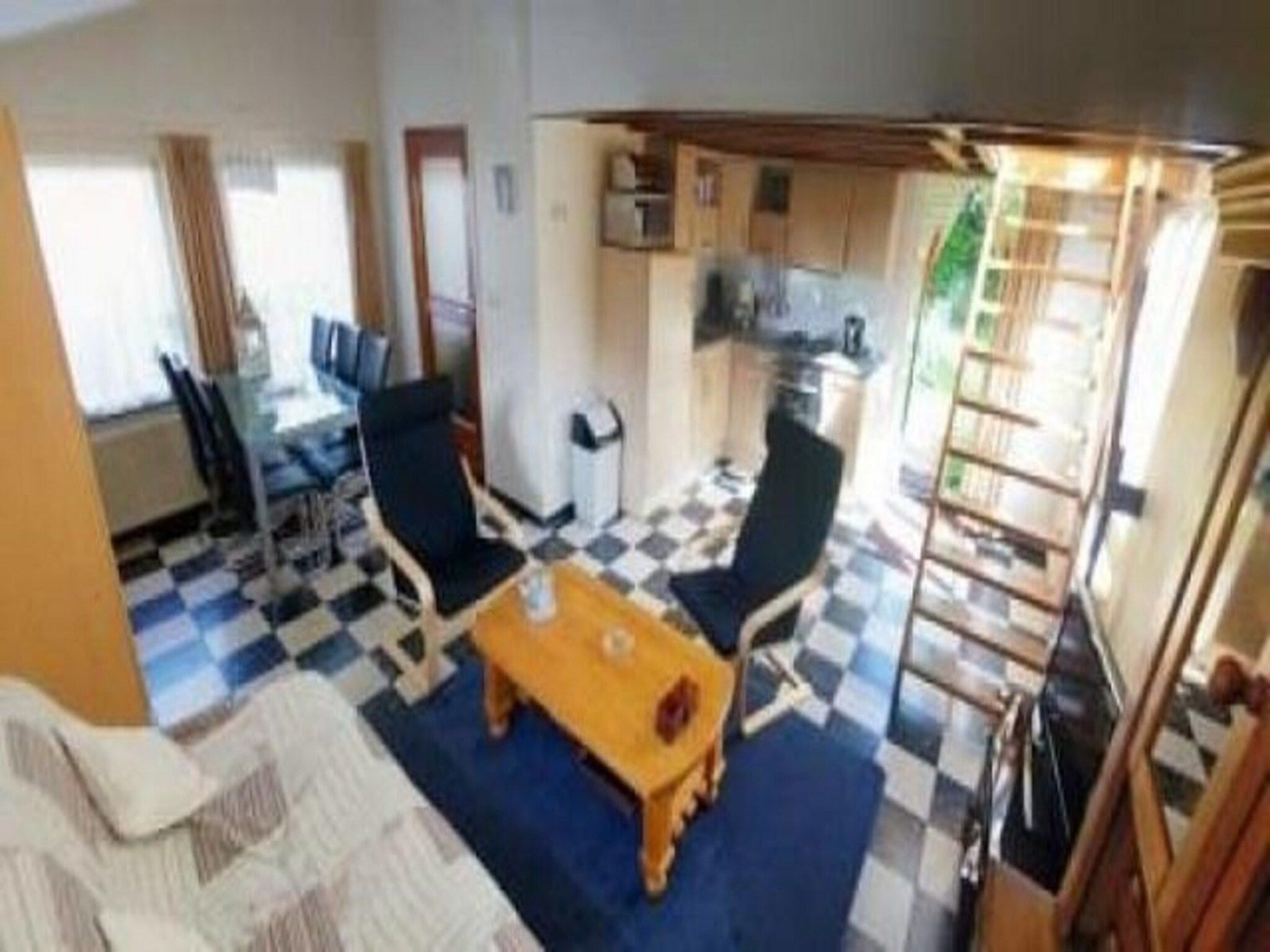 De woonkamer van Eriksstraat 8 in Petten