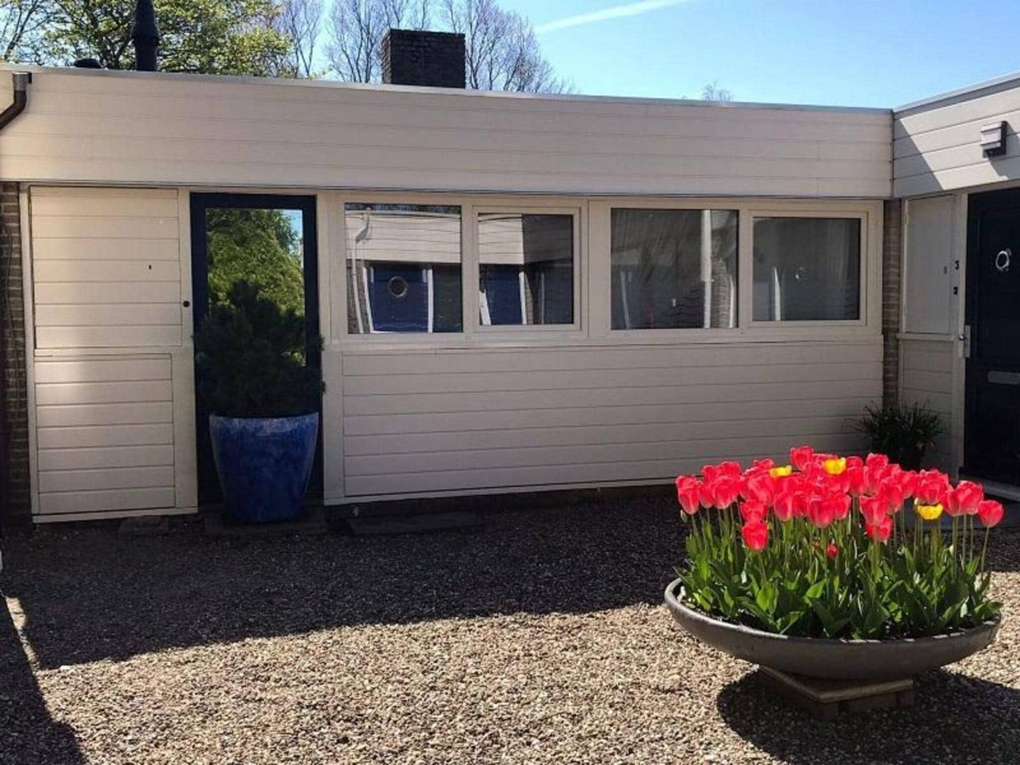 De buitenkant van Ruyghe Hoeck 4 in Sint Maartensbrug