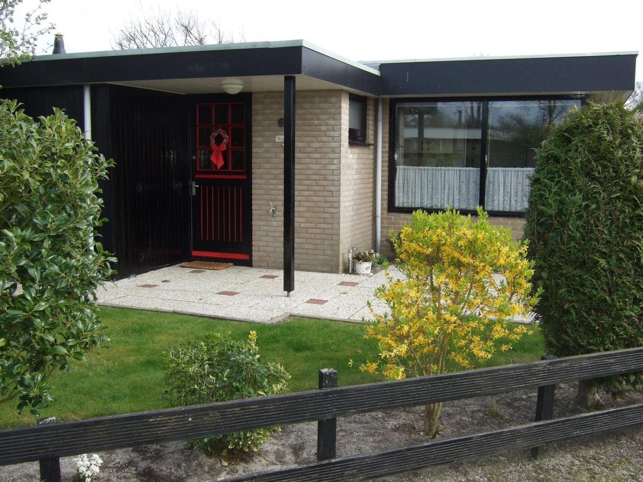 De buitenkant van Wildrijk 065 in Sint Maartenszee