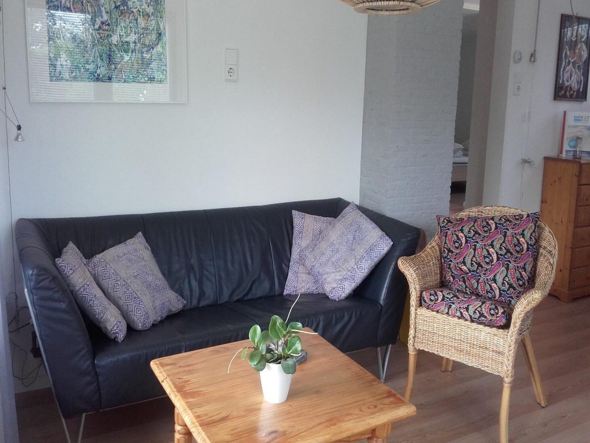 De woonkamer van Zeewaard 5 in Sint Maartenszee