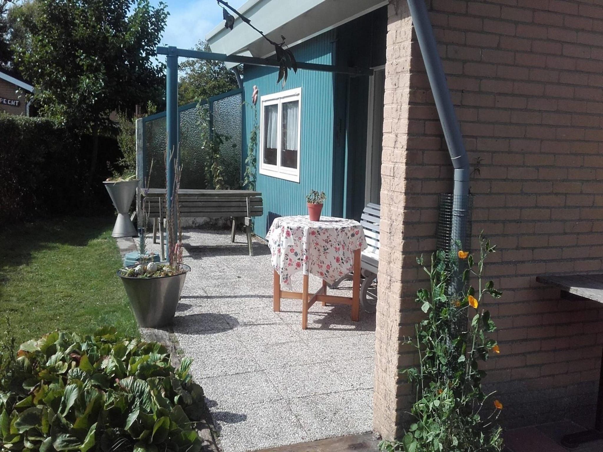 Het terras van Zeewaard 5 in Sint Maartenszee