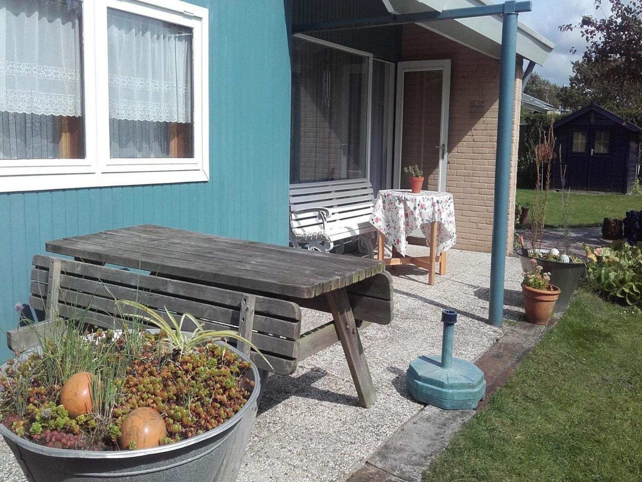 Het terras van Zeewaard 5 in Sint Maartenszee