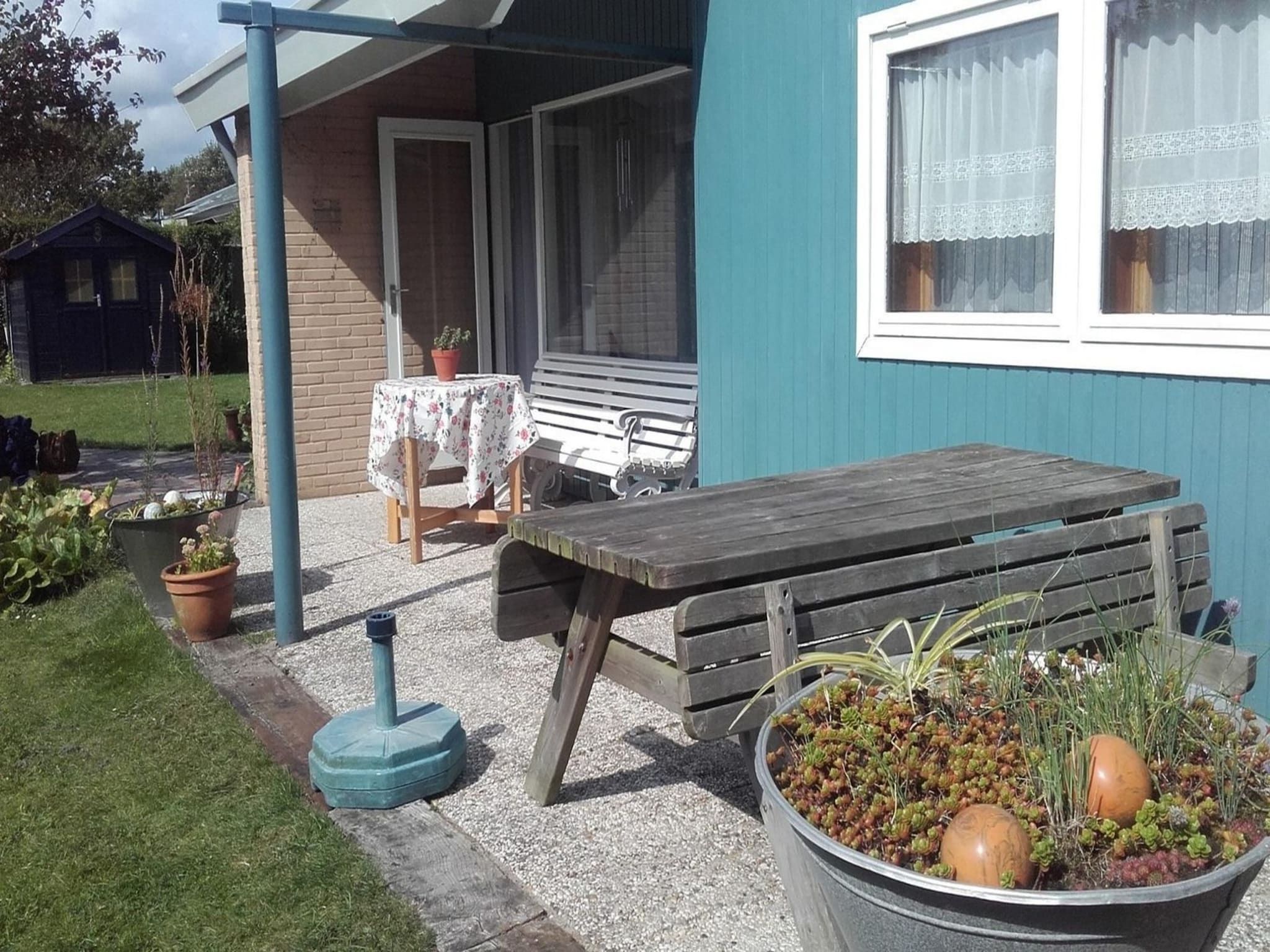 Het terras van Zeewaard 5 in Sint Maartenszee