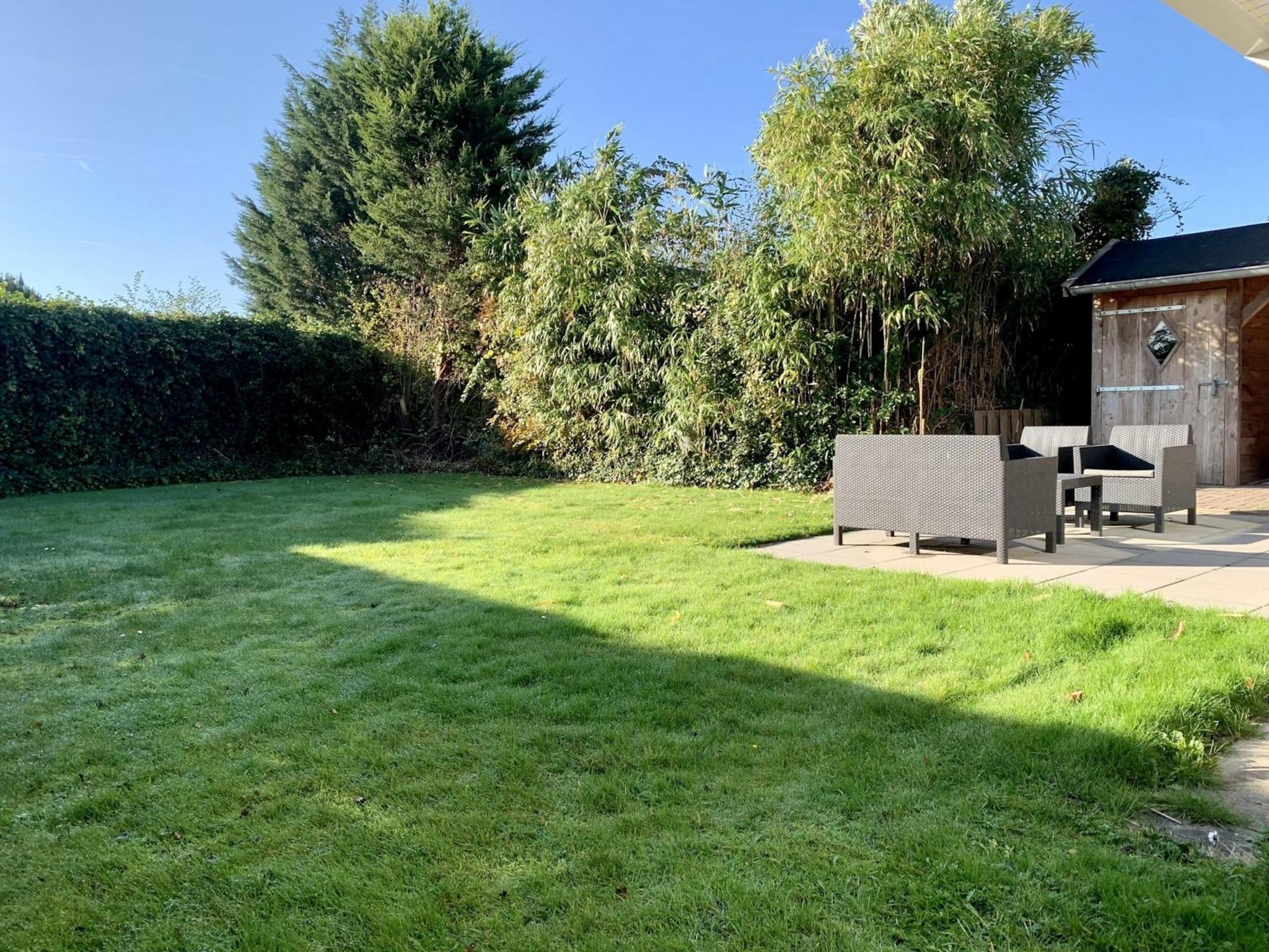 De tuin van Zeewaard 14 in Sint Maartenszee