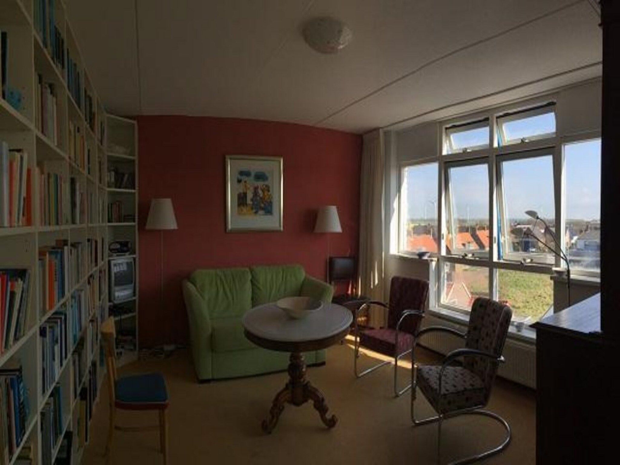 De woonkamer van Beach 15-20 in Petten