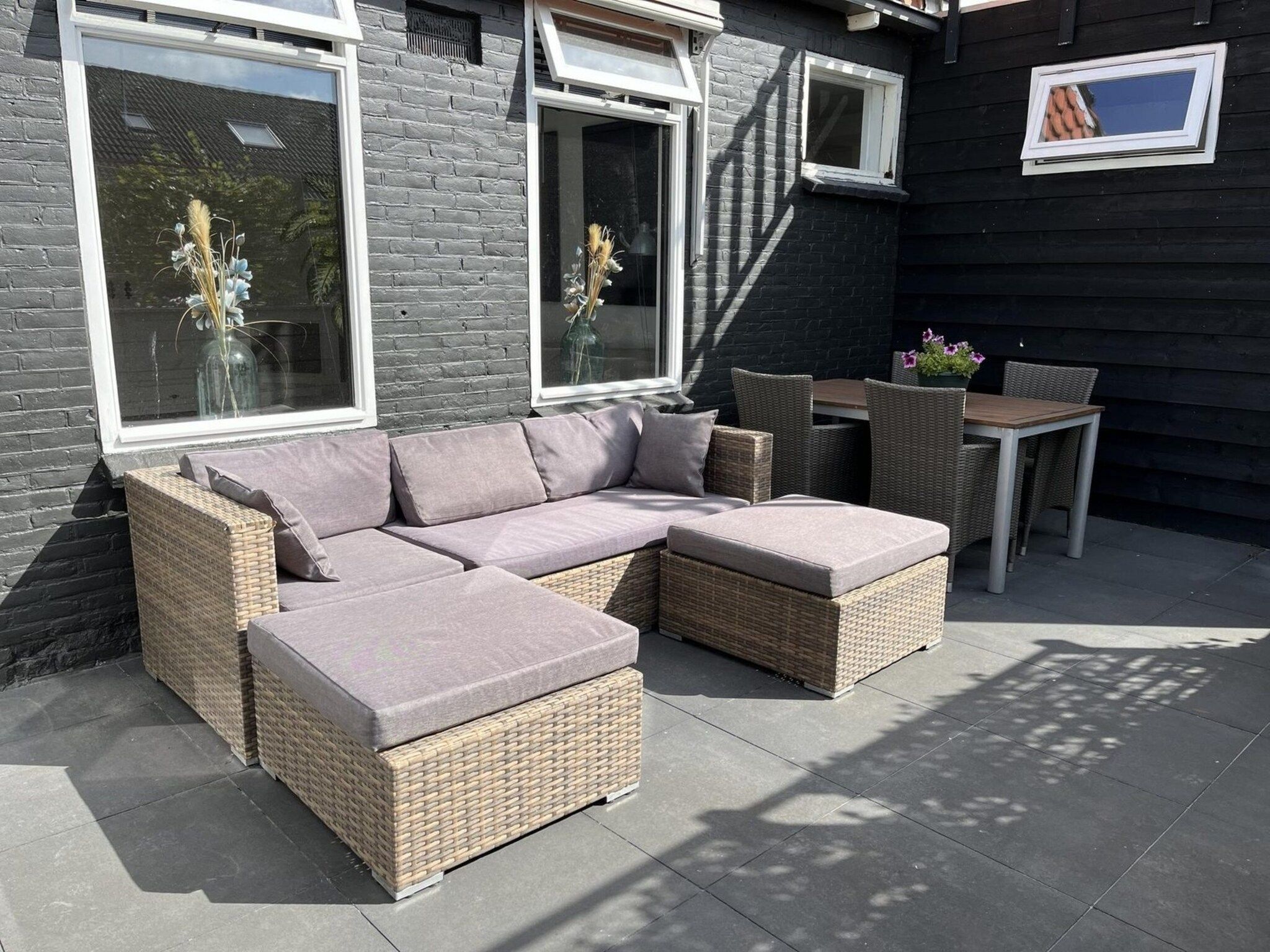 Een slaapkamer van Sint Maartensweg 38 in Sint Maartensvlotbrug