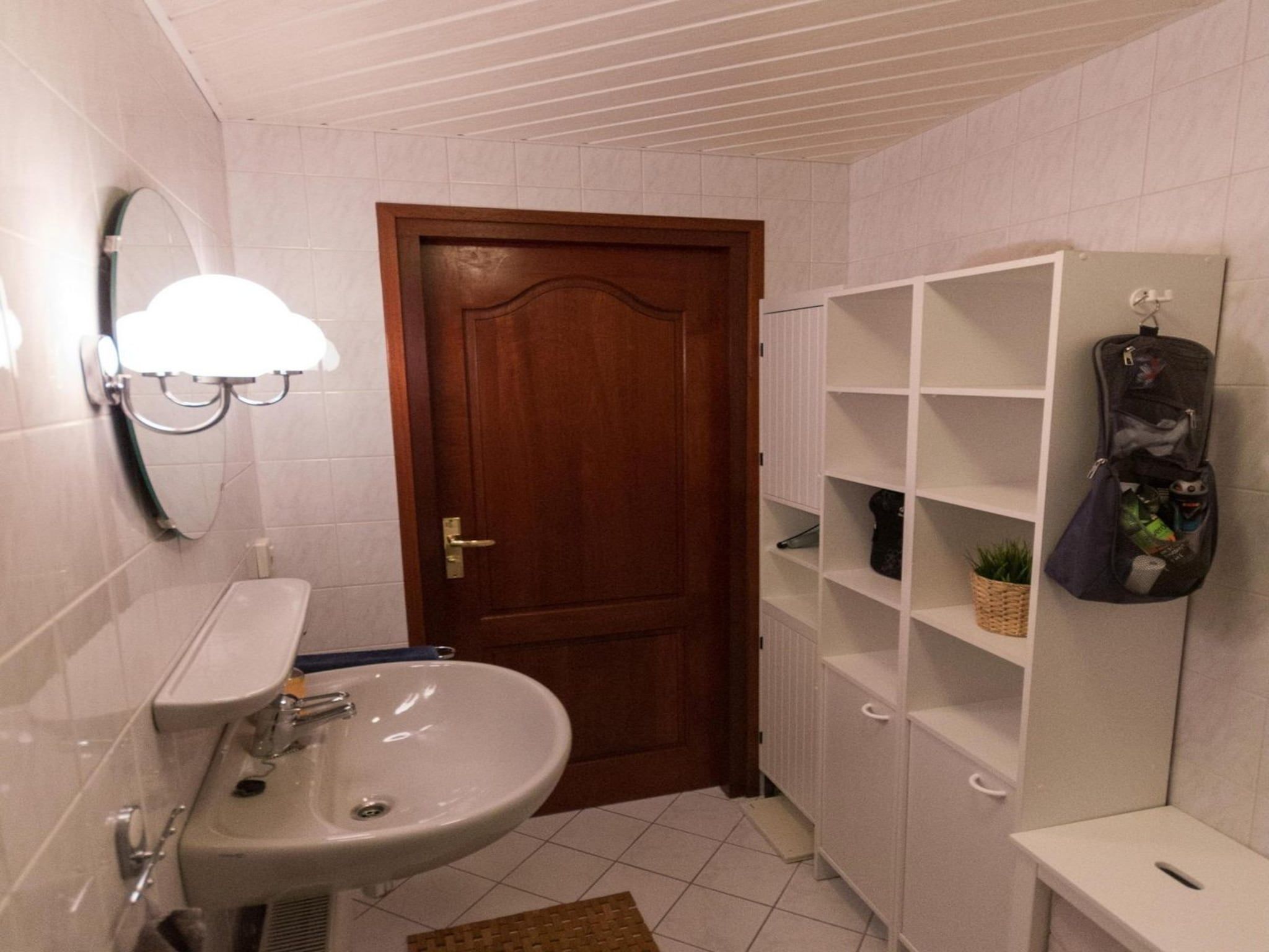 De badkamer van Belkmerduinen 01 in Sint Maartenszee