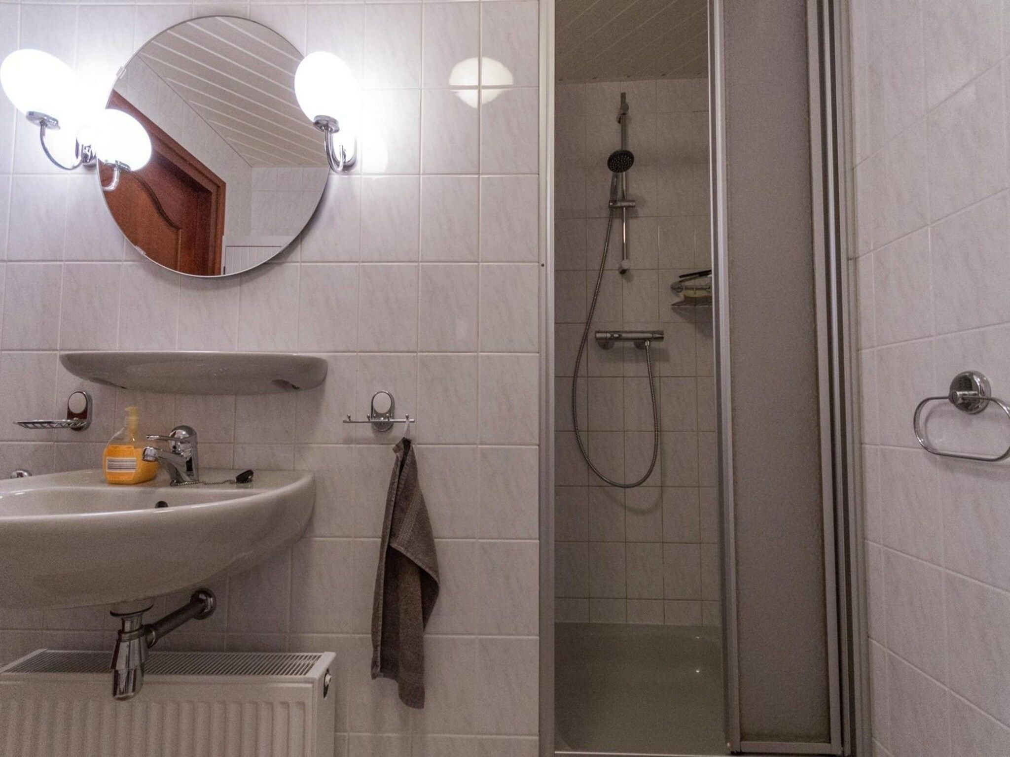 De woonkamer van Belkmerduinen 01 in Sint Maartenszee