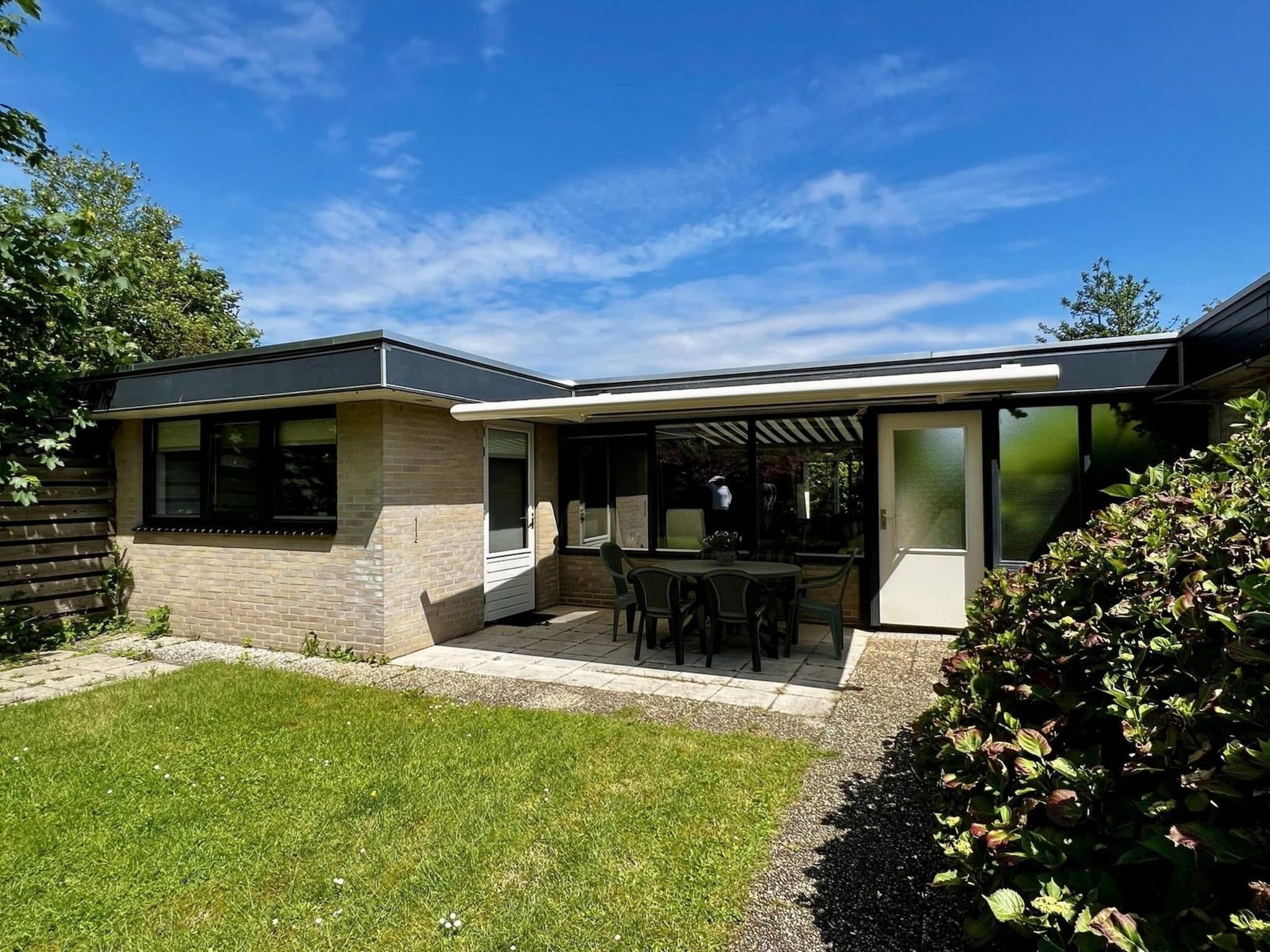 De badkamer van Wildrijk 092 -"C'est la vie" in Sint Maartenszee