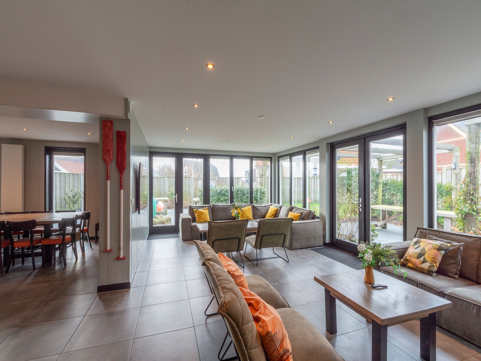 De woonkamer van Groote Kaap in Callantsoog