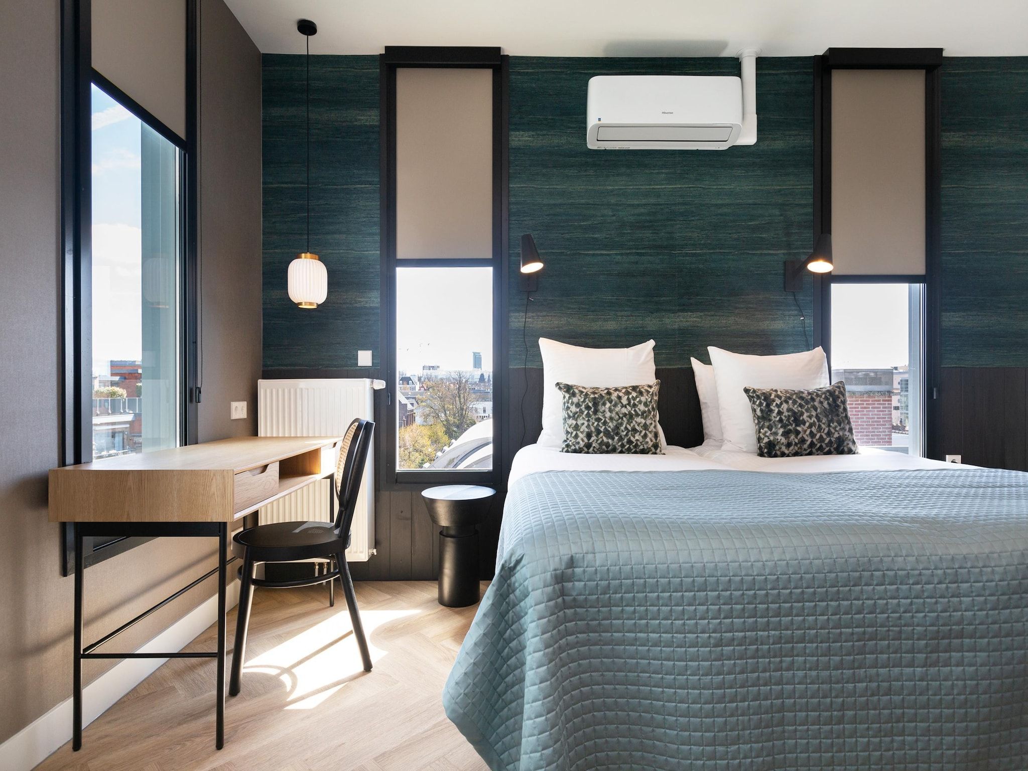 Een slaapkamer van Maurits 8 in Den Haag