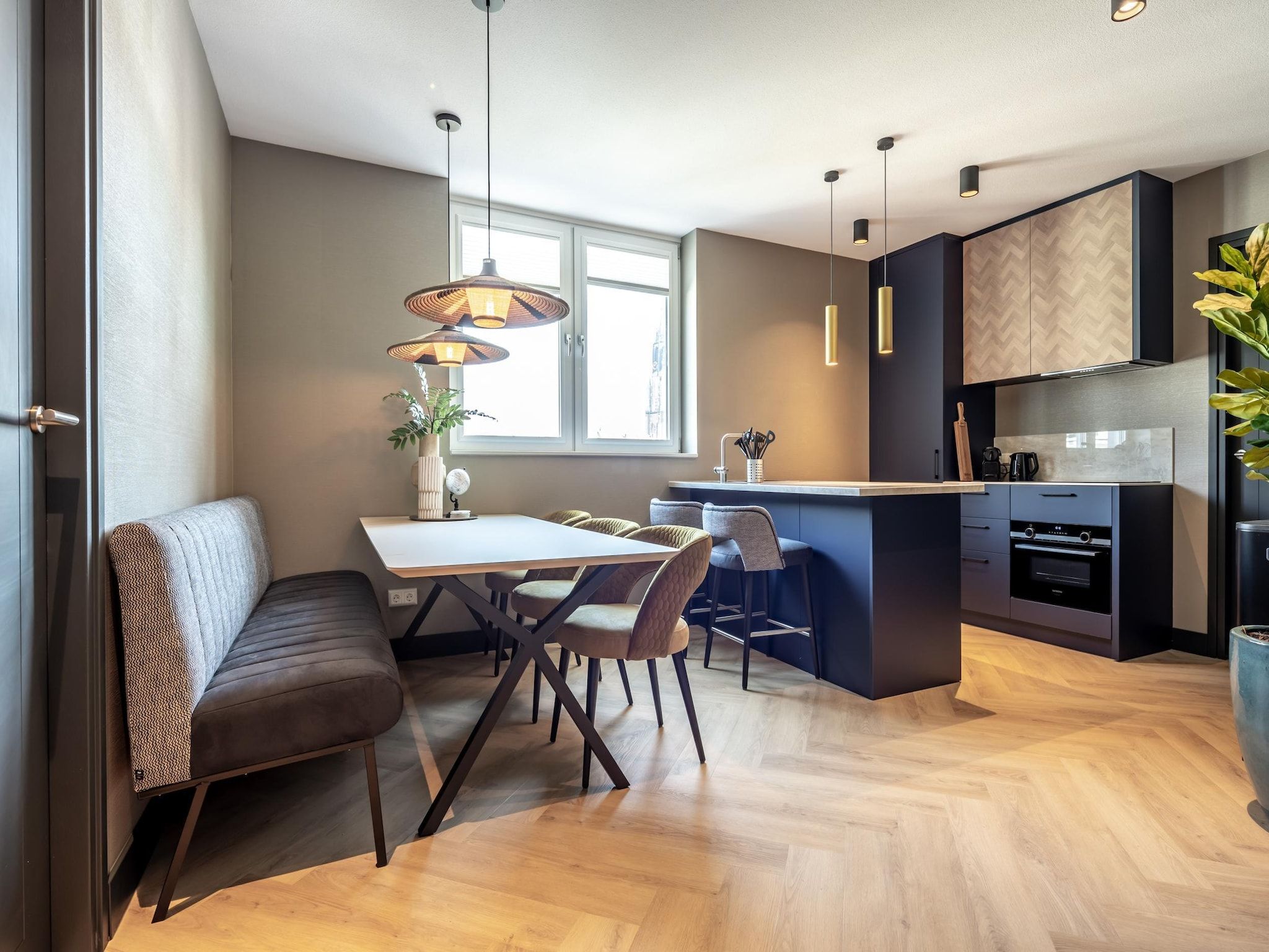 De eetkamer van Delft 5B in Delft