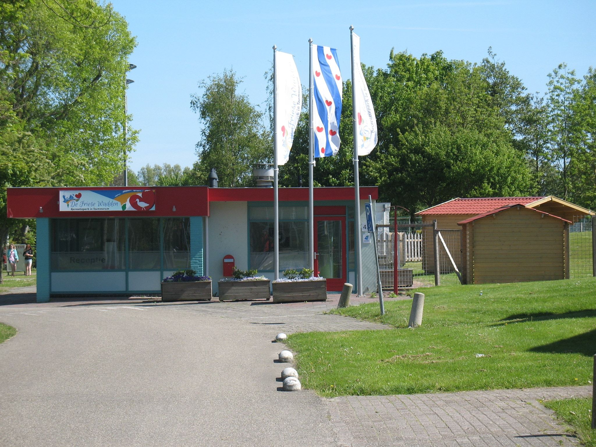 Voorzieningen bij VT 103 in Tzummarum