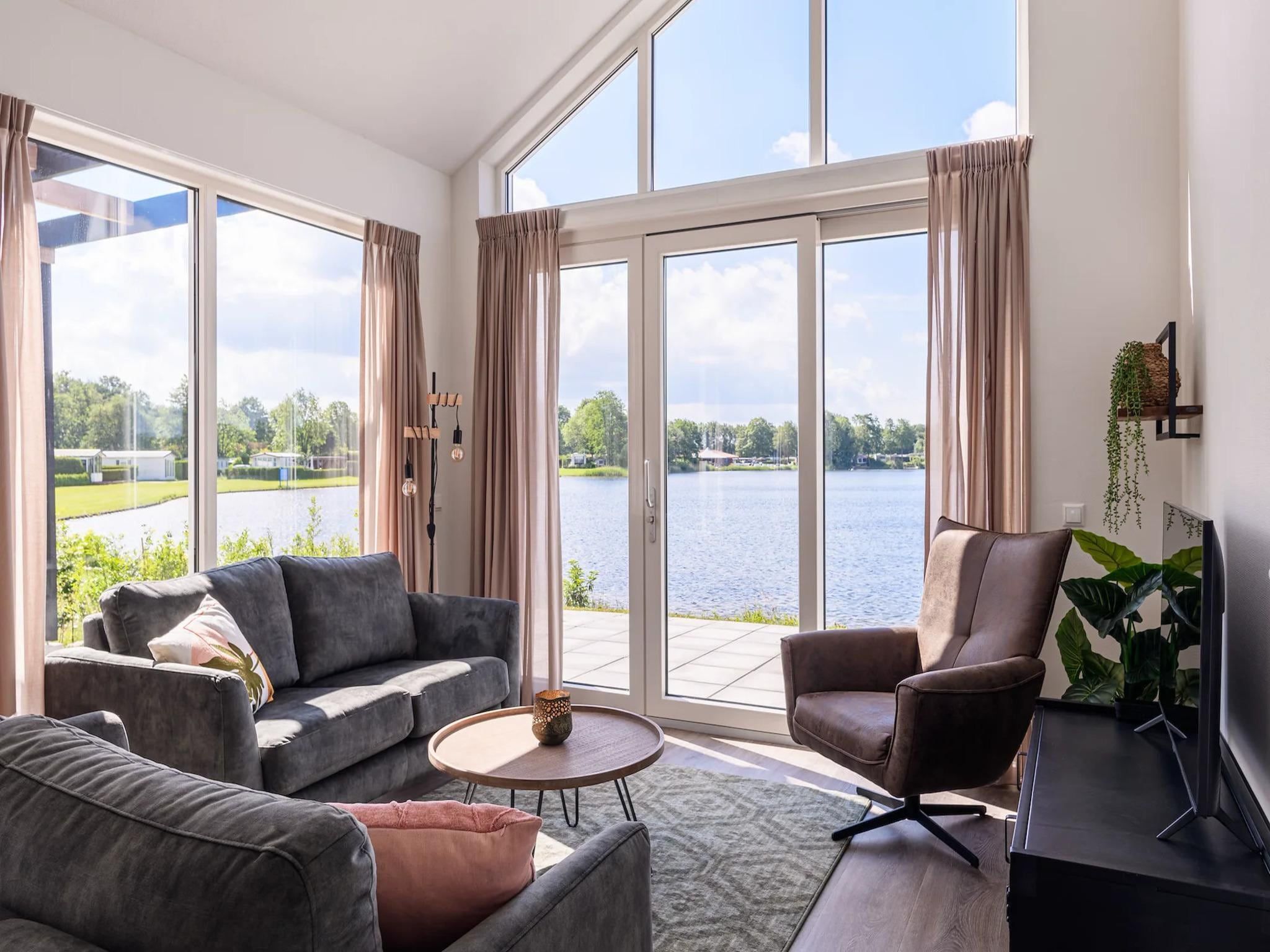 De eetkamer van Drentsche B in Tynaarlo