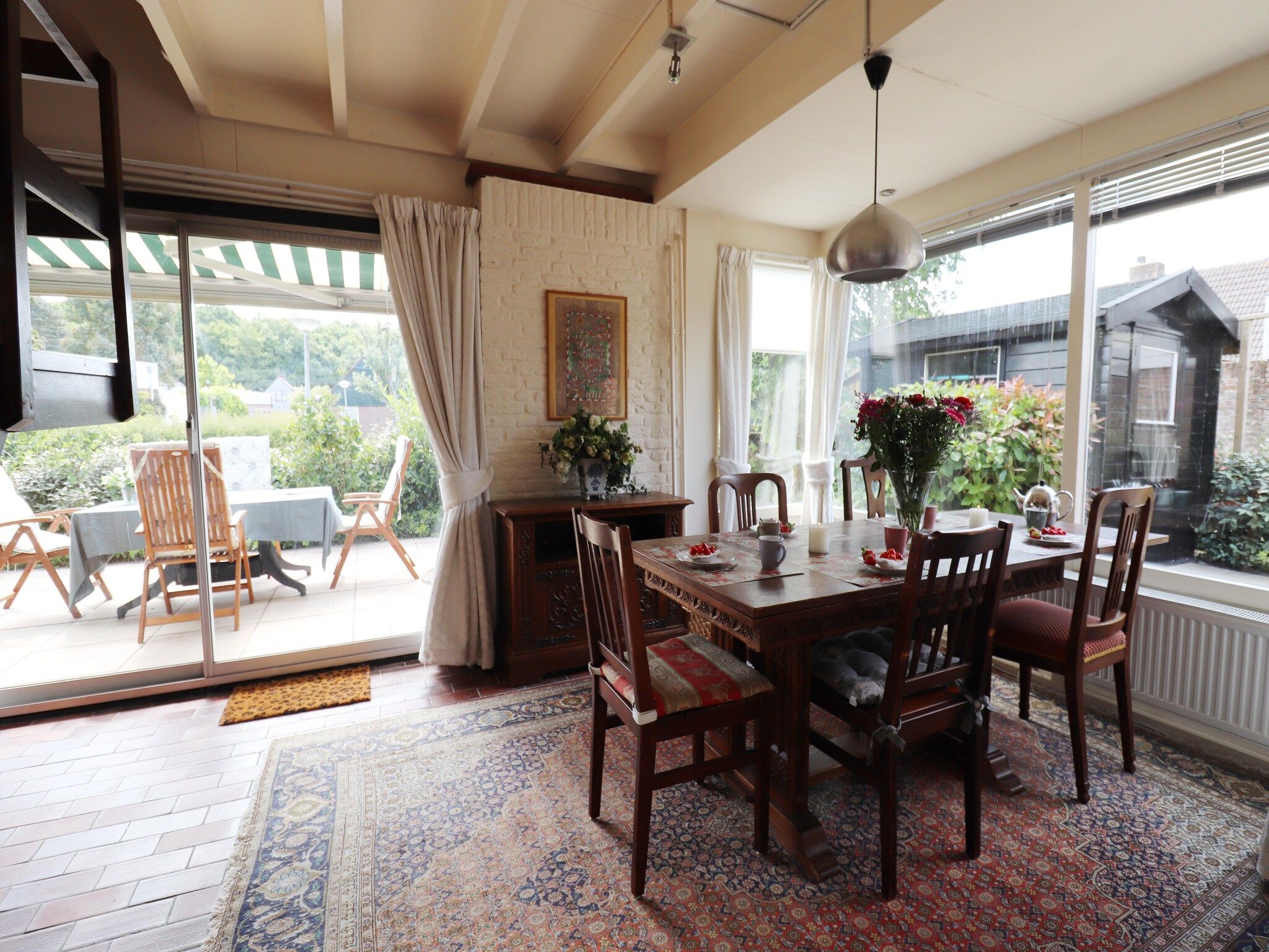 De eetkamer van Constance in Noordwijkerhout