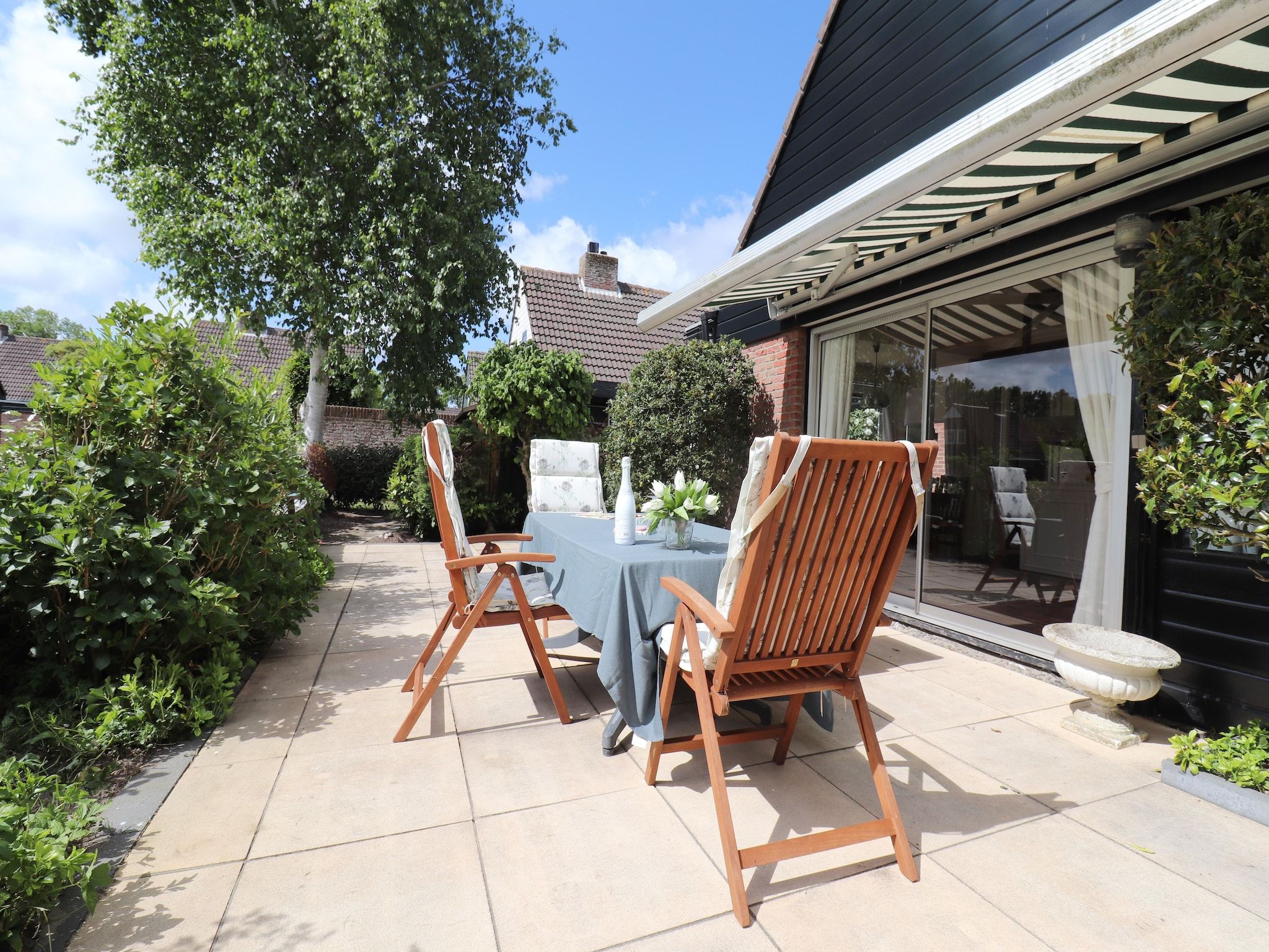 Het terras van Constance in Noordwijkerhout