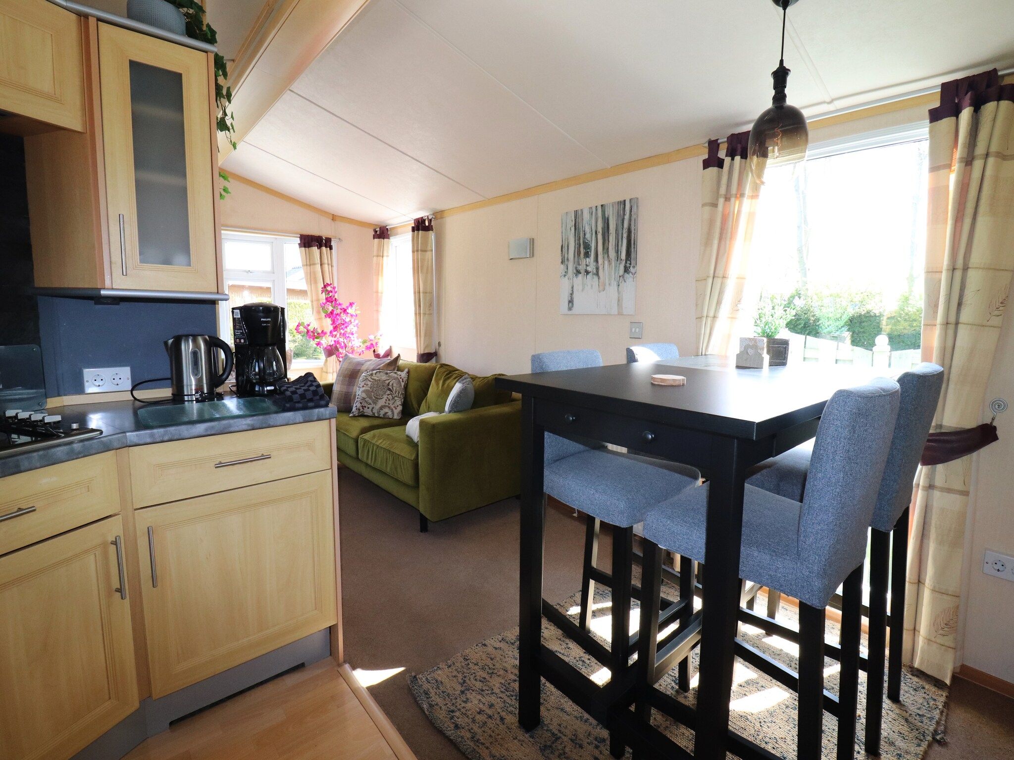 De woonkamer van VT 66 in Tzummarum