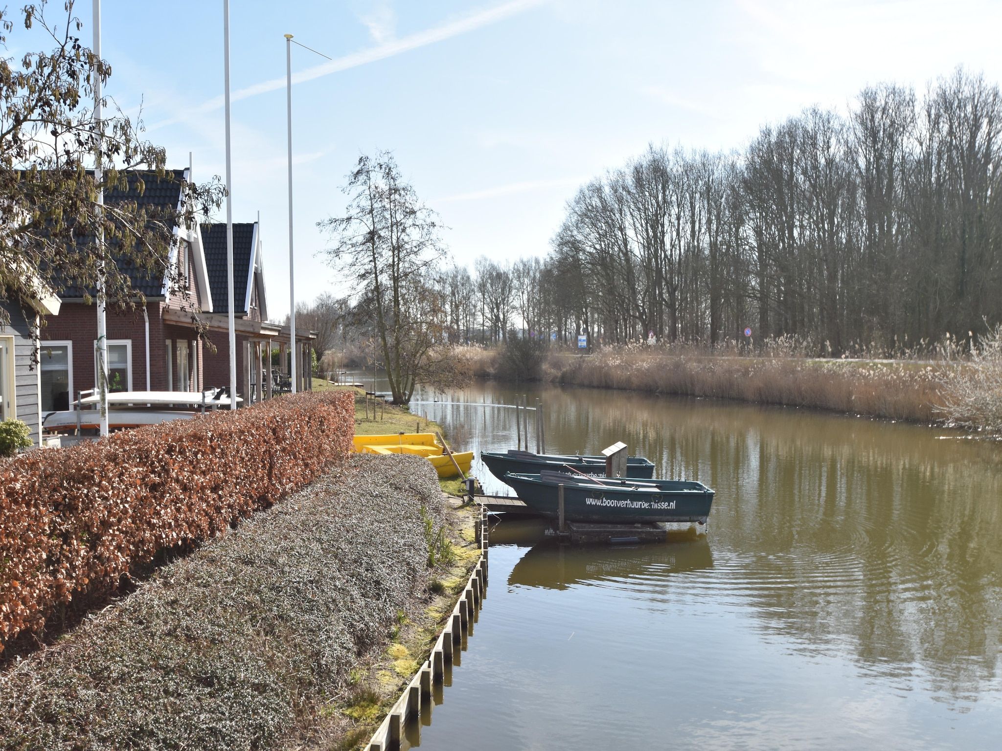 Parkfaciliteiten bij Watervilla 51 in Simonshaven