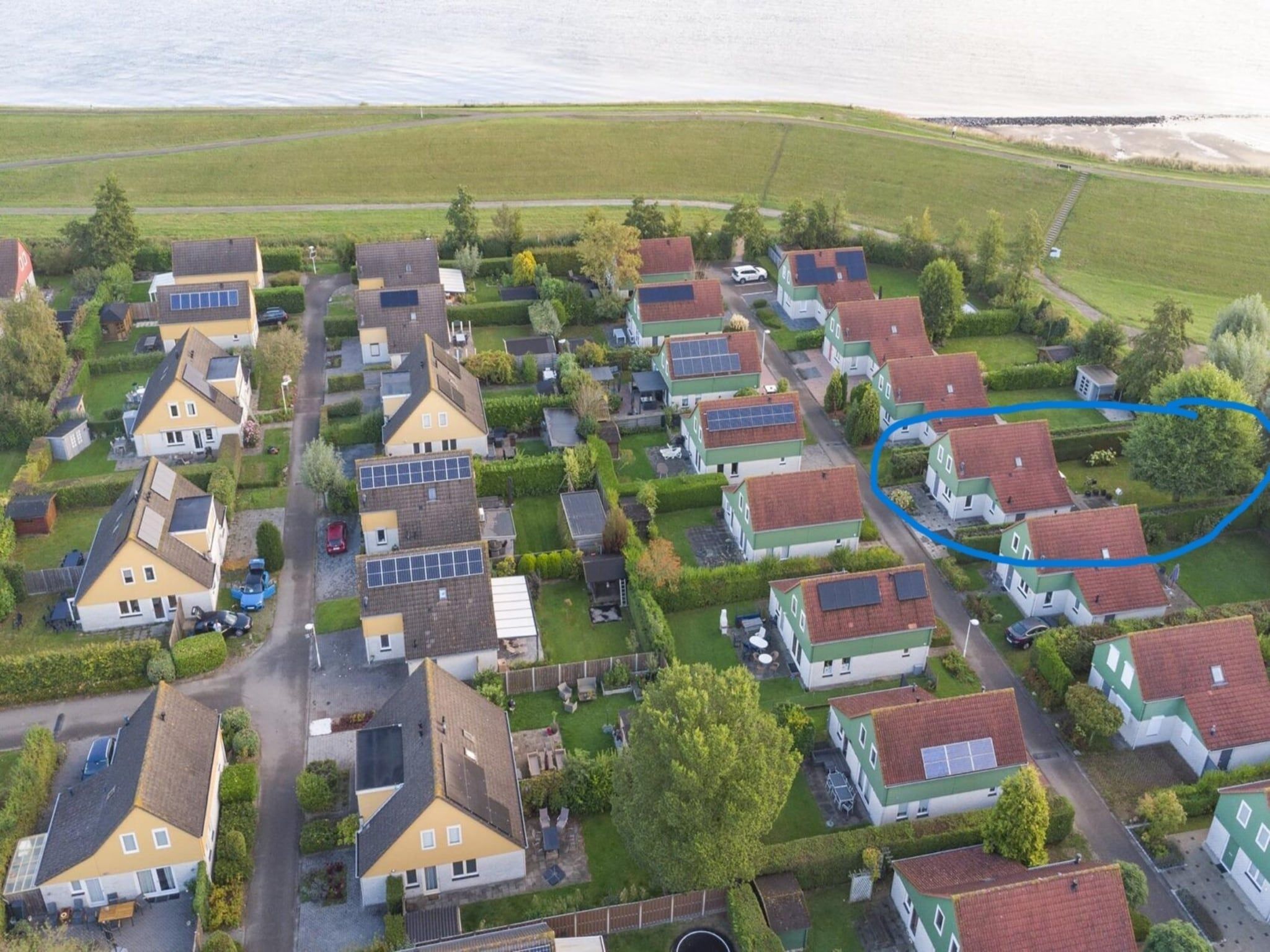 Parkfaciliteiten bij Villapark De Oesterbaai 63 in Wemeldinge