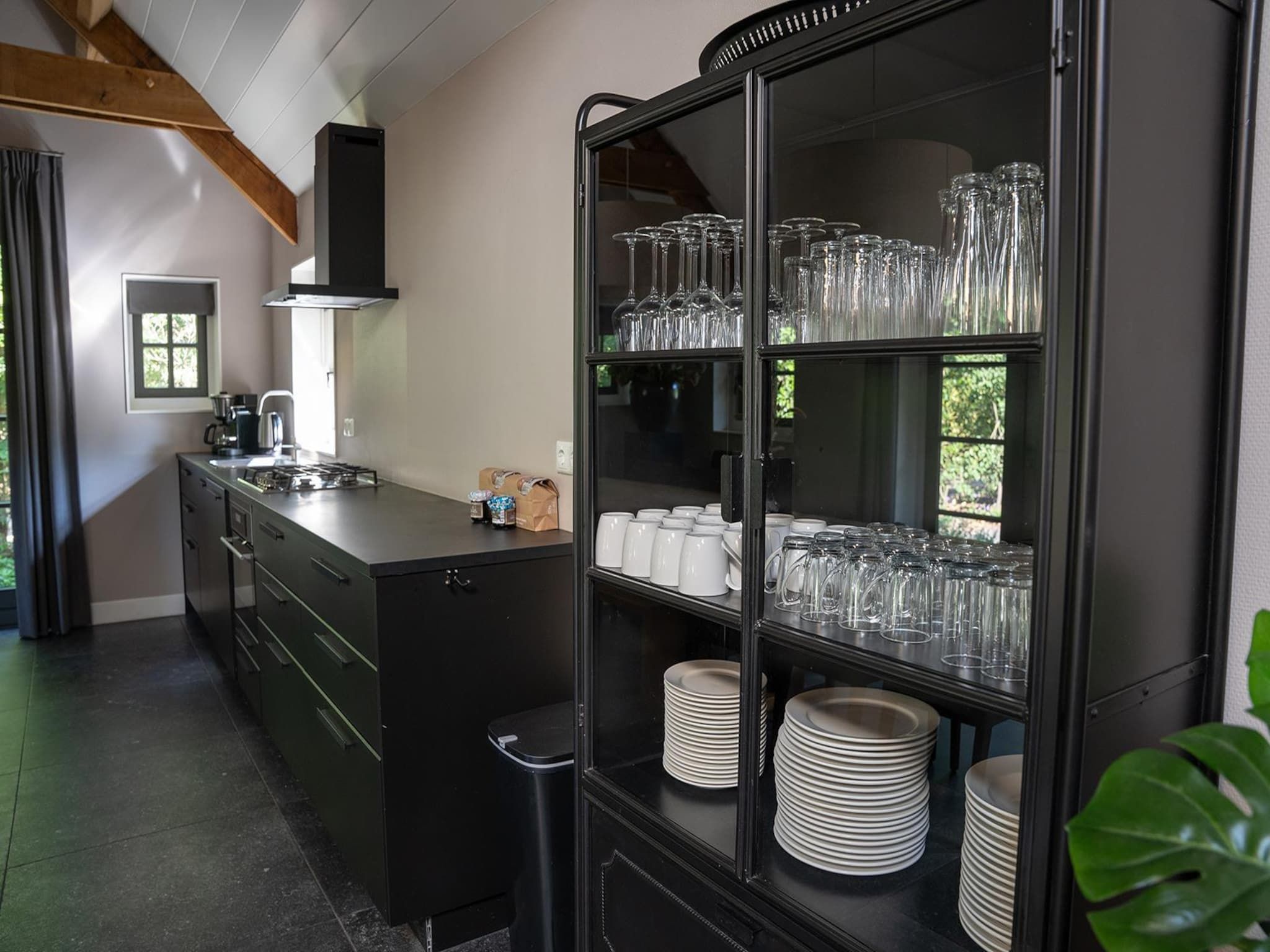 De keuken van Vlindervallei Boshuis 16p in Ermelo