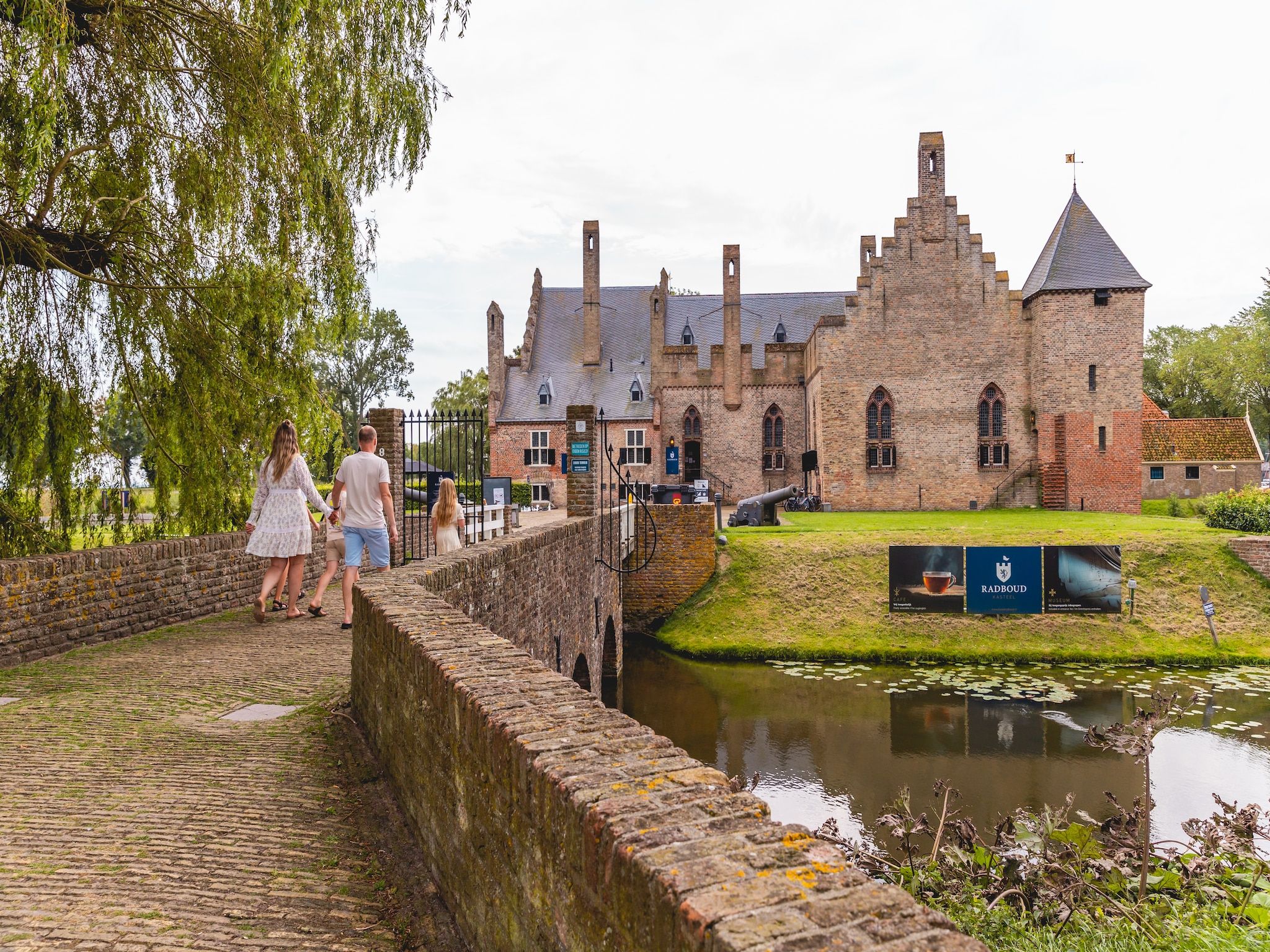Parkfaciliteiten bij Alkmaar 12 in Andijk