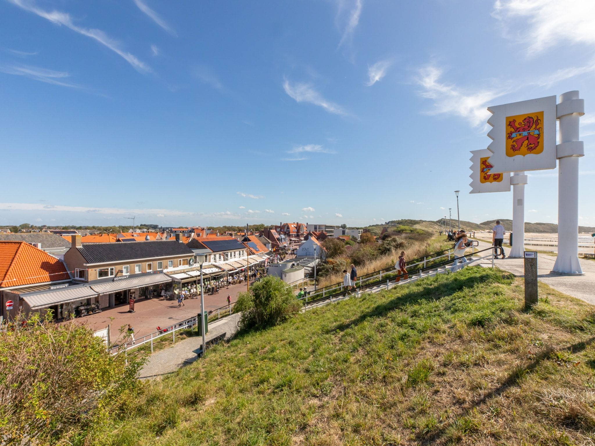 De buitenkant van Overnachten in Zoutelande  Comfortabel Appartement Langstraat 5A in Zoutelande