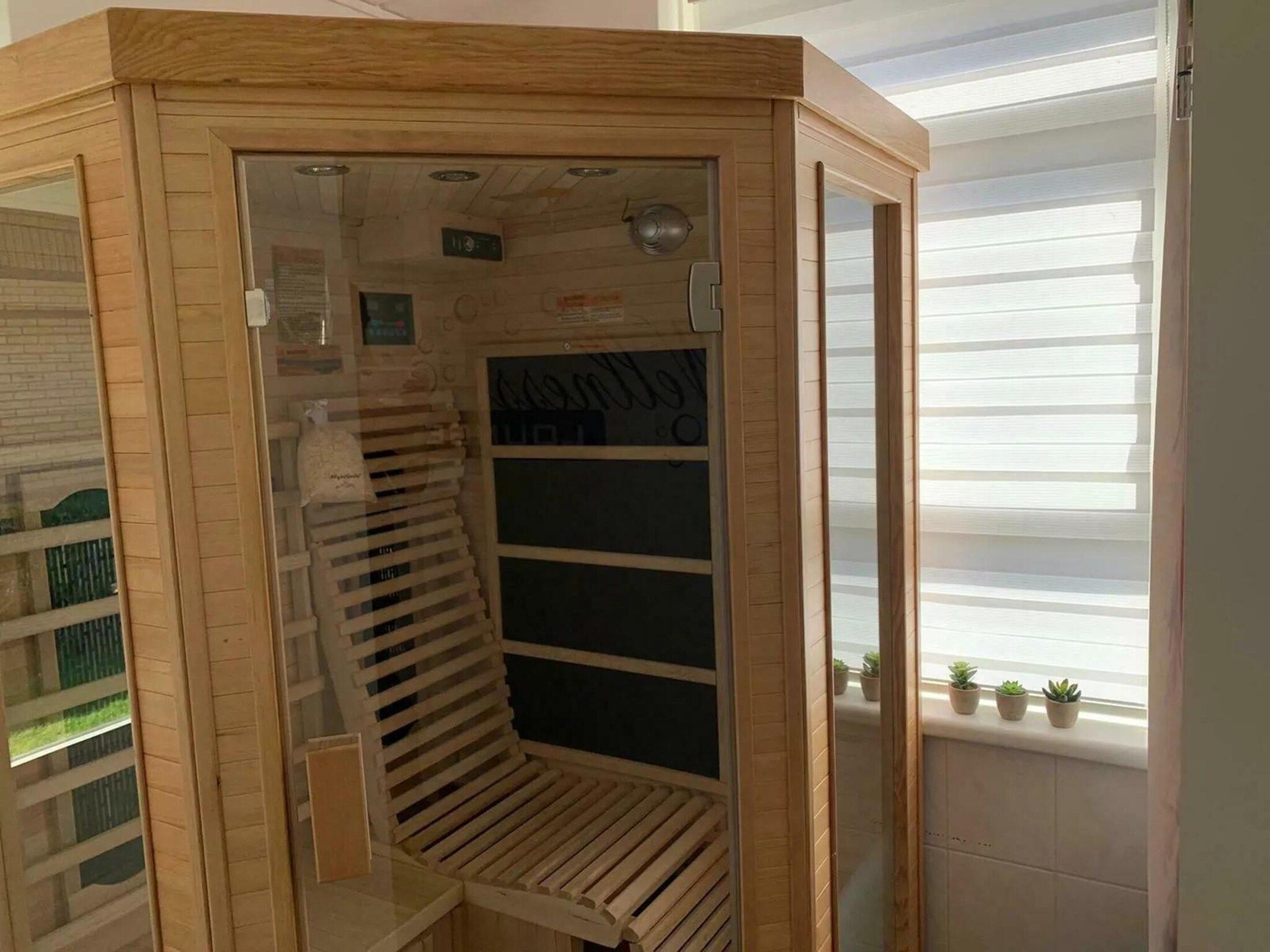 Wellness bij Dijkhuis Sauna 6 in Medemblik