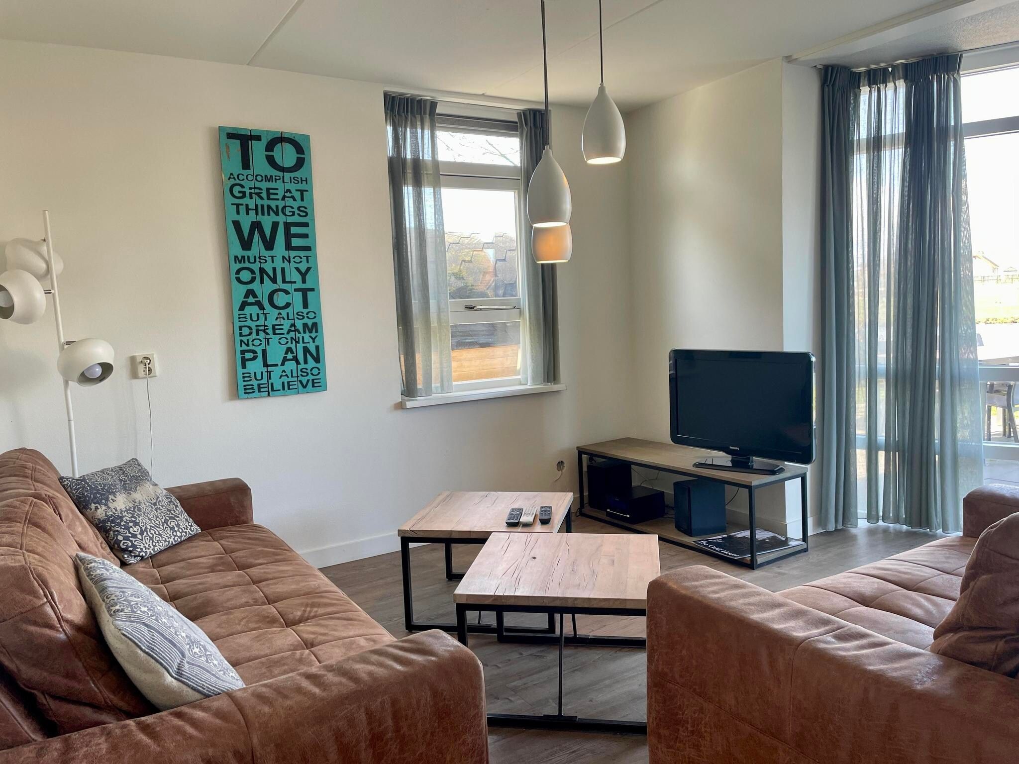De woonkamer van Dijkhuis Wellness 6 in Medemblik