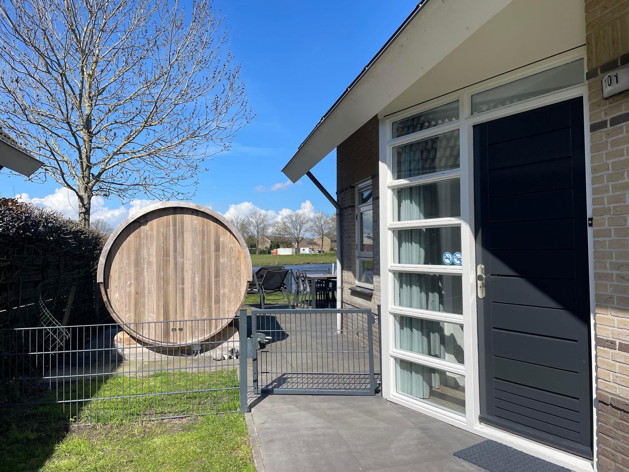 Voorzieningen bij Dijkhuis Wellness 6 in Medemblik