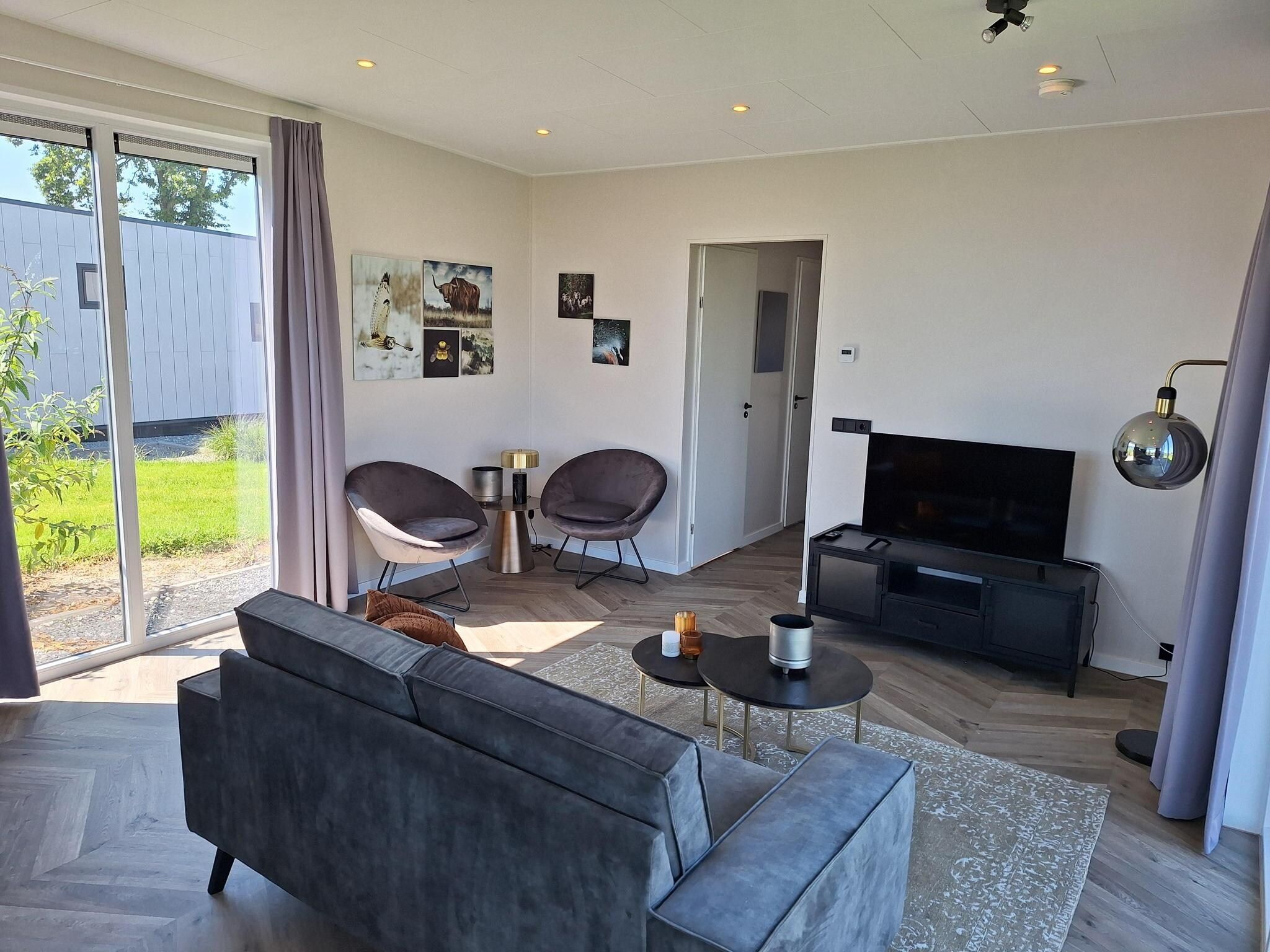 De woonkamer van Zaans Huisje  4 personen in West-Graftdijk