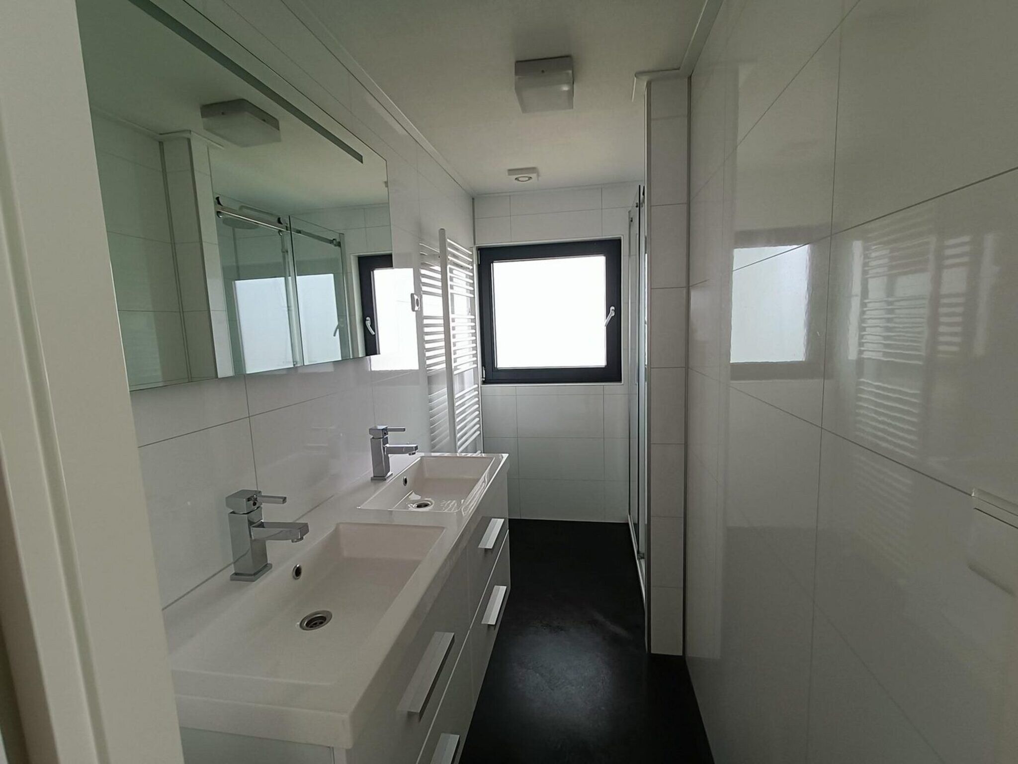 De badkamer van Cube Magnifique 10 in Nijkerk