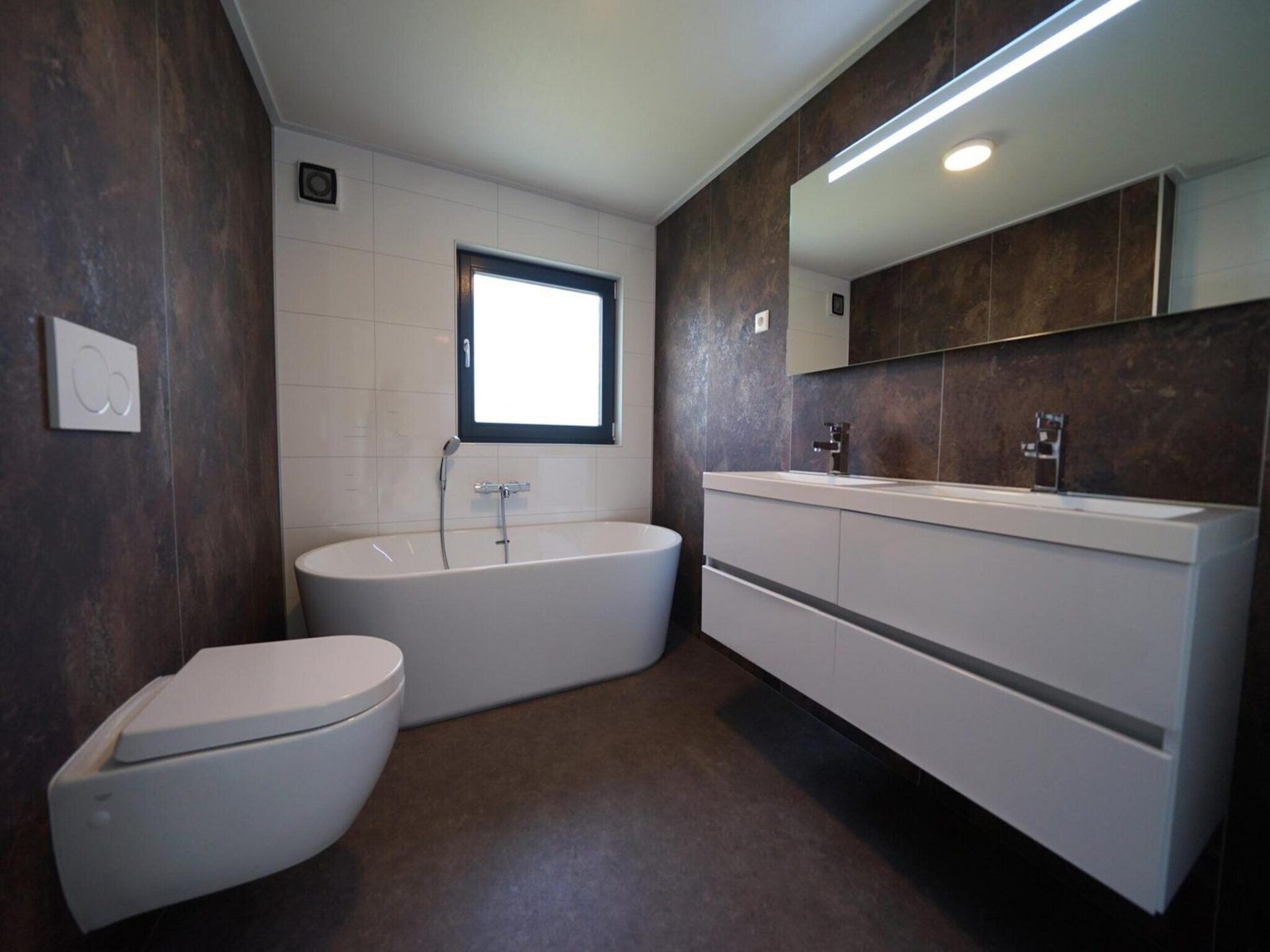 De badkamer van Cube Magnifique 6 in Nijkerk